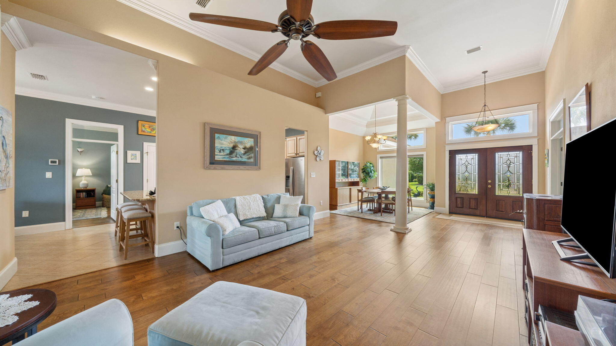 Emerald Lakes - Residential