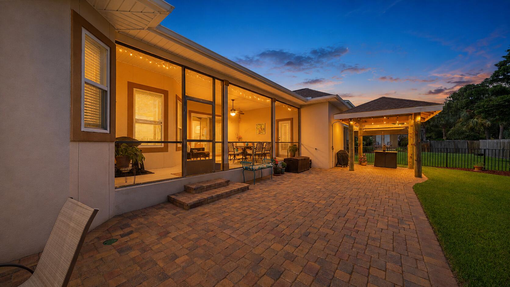 Emerald Lakes - Residential