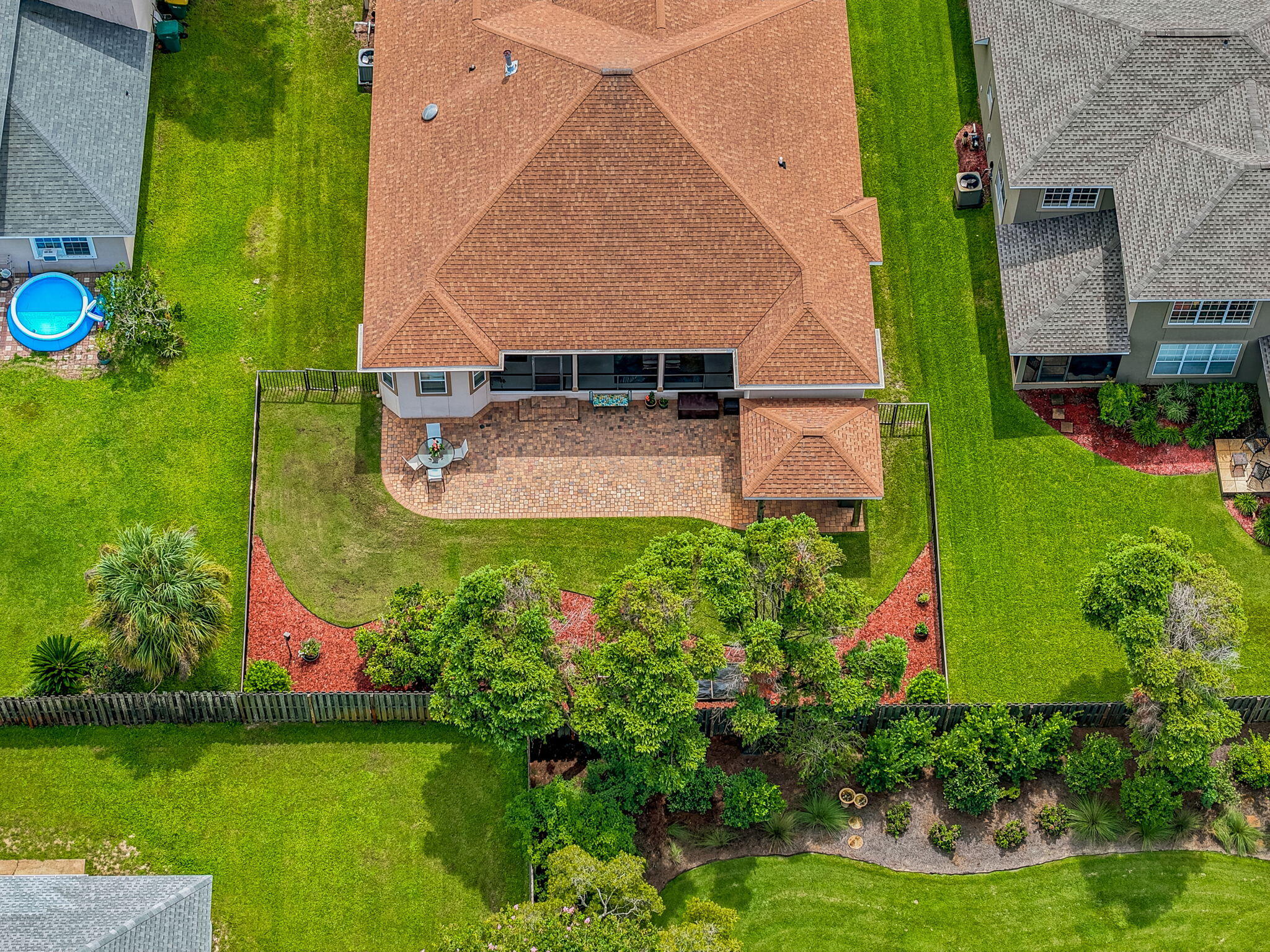Emerald Lakes - Residential