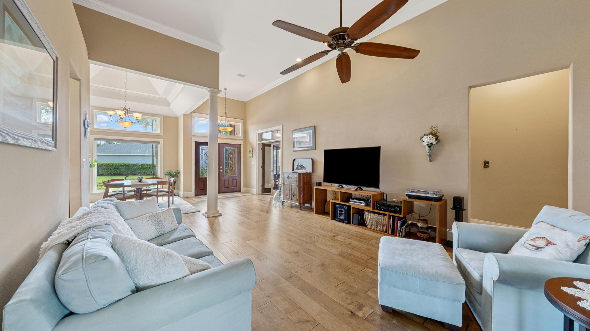 Emerald Lakes - Residential