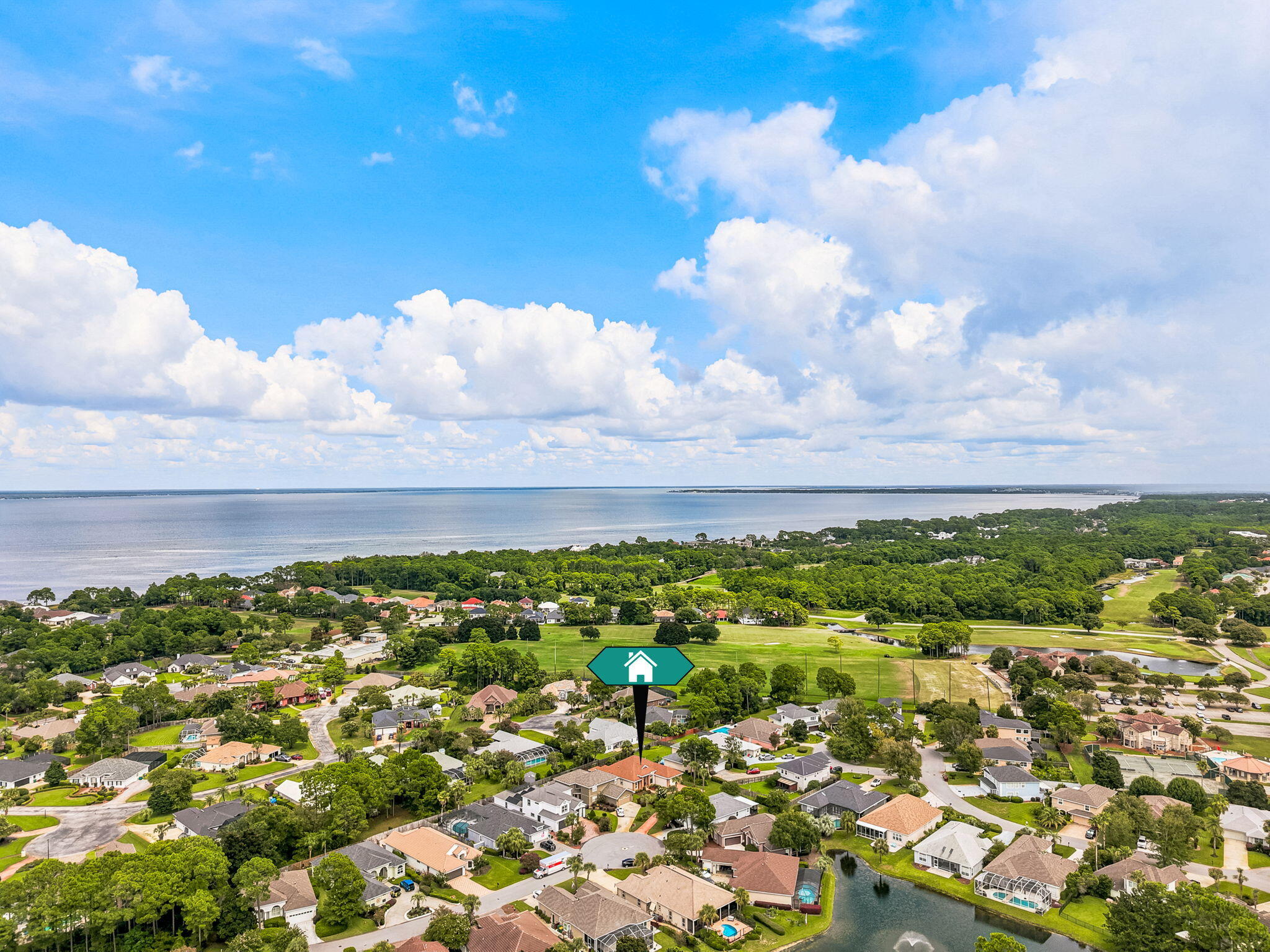 Emerald Lakes - Residential