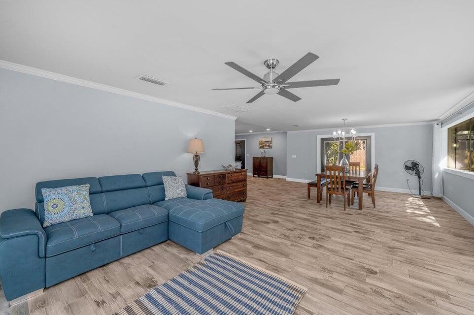ELLIOTTS POINT 4TH ADDN - Residential