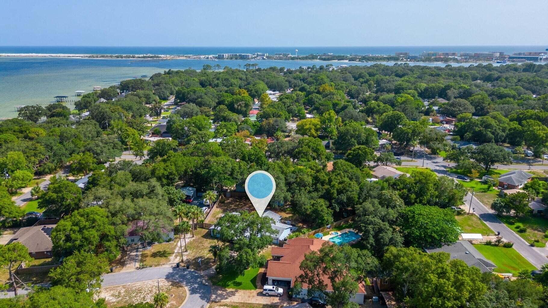 ELLIOTTS POINT 4TH ADDN - Residential