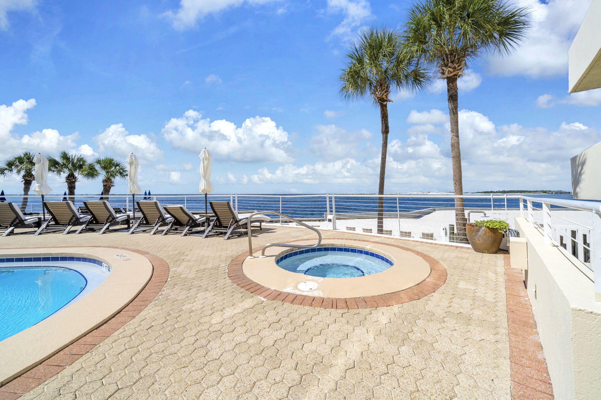 EAST PASS TOWERS CONDO - Residential