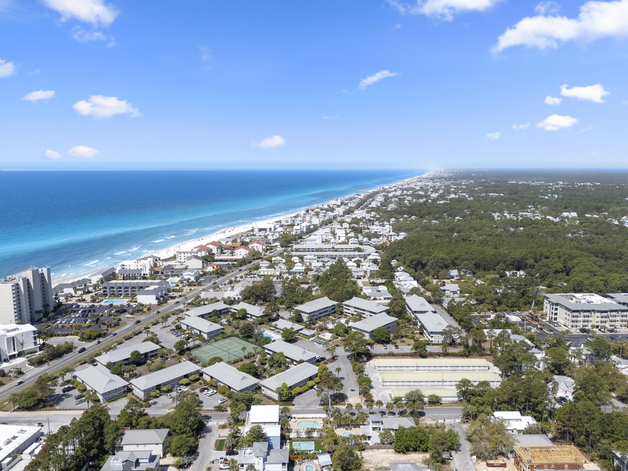 BEACHWOOD VILLAS CONDO - Residential