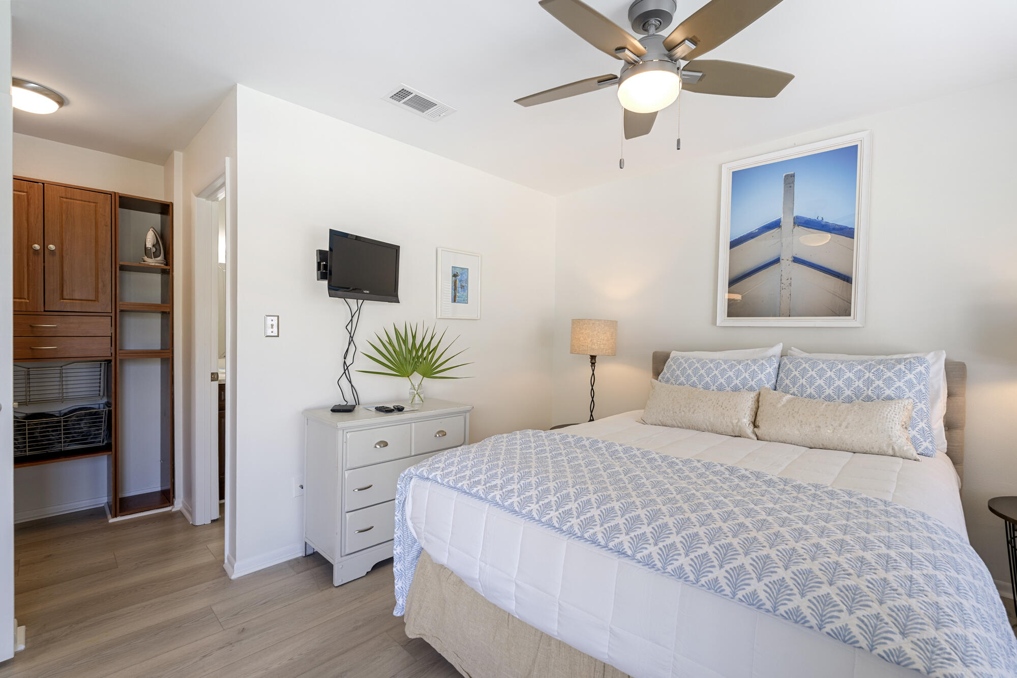 BEACHWOOD VILLAS CONDO - Residential