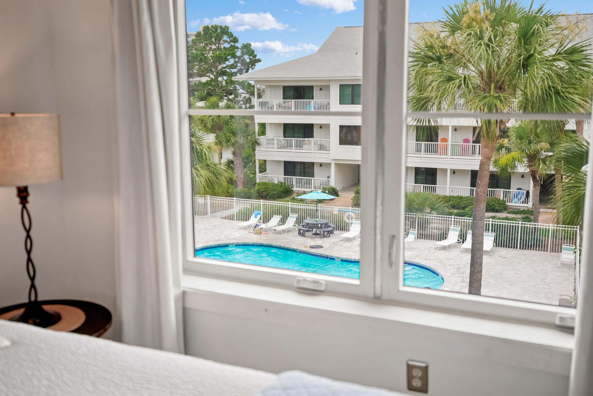 BEACHWOOD VILLAS CONDO - Residential