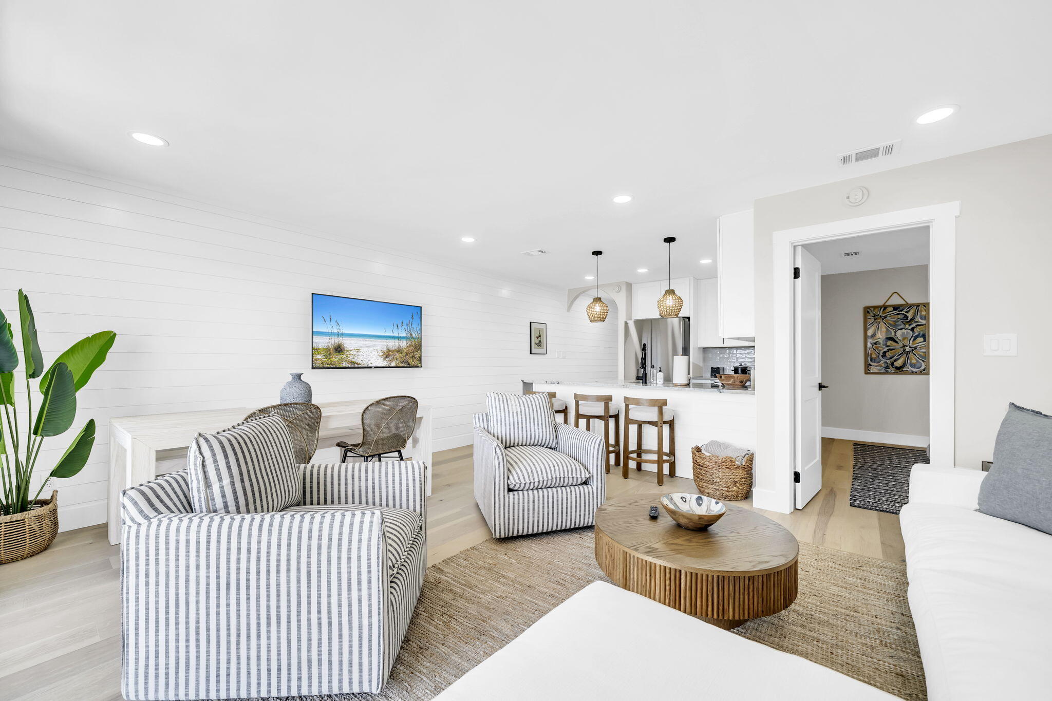 CAPISTRANO CONDO - Residential