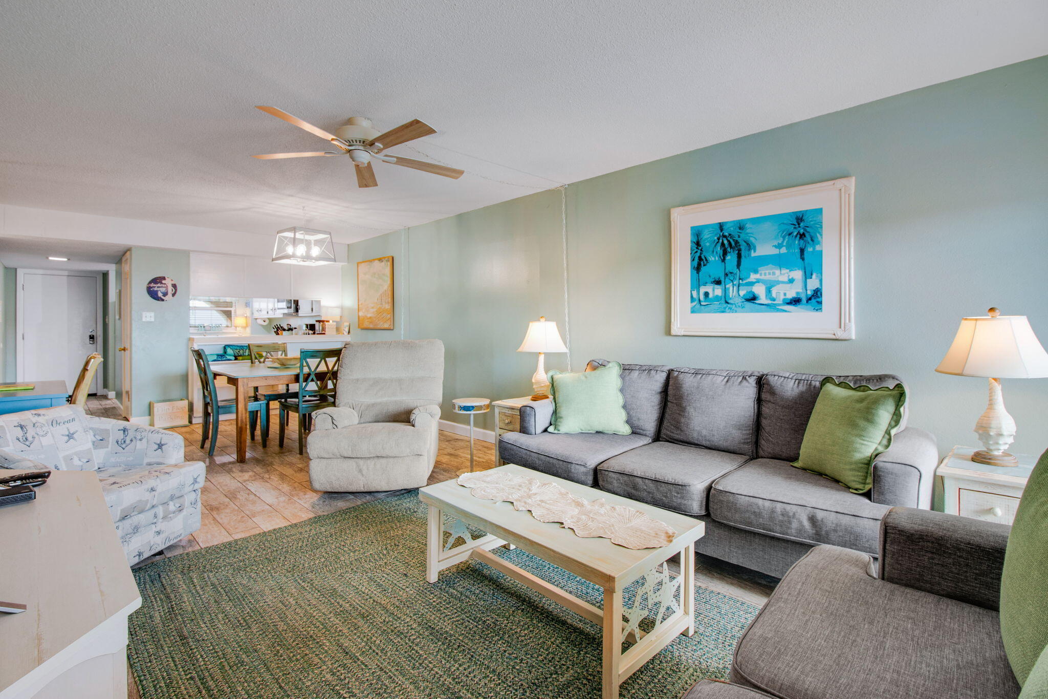EL MATADOR CONDO - Residential