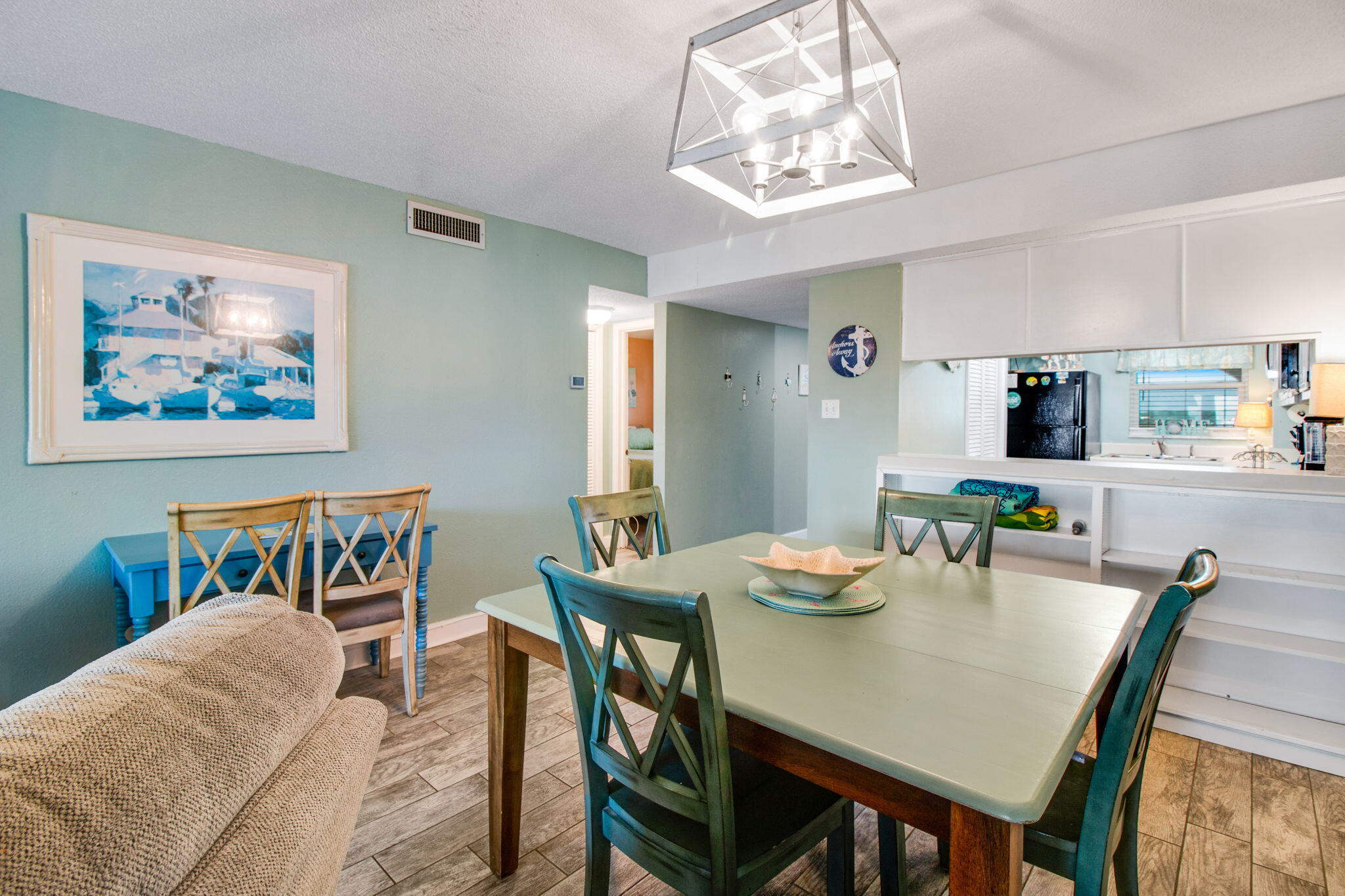 EL MATADOR CONDO - Residential