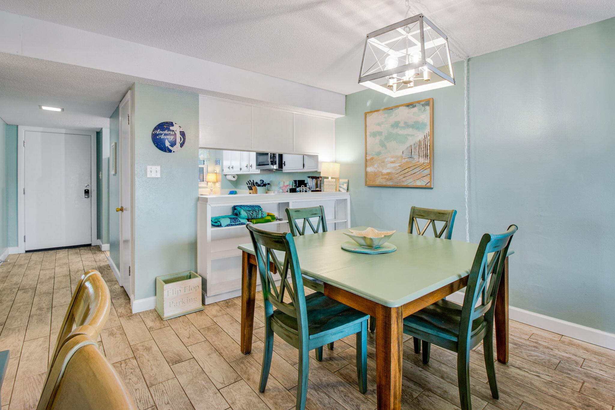 EL MATADOR CONDO - Residential