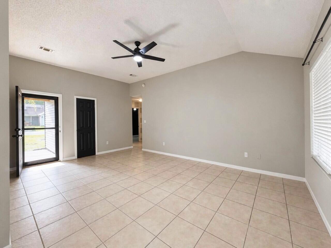 CARDINAL ESTATES - Residential