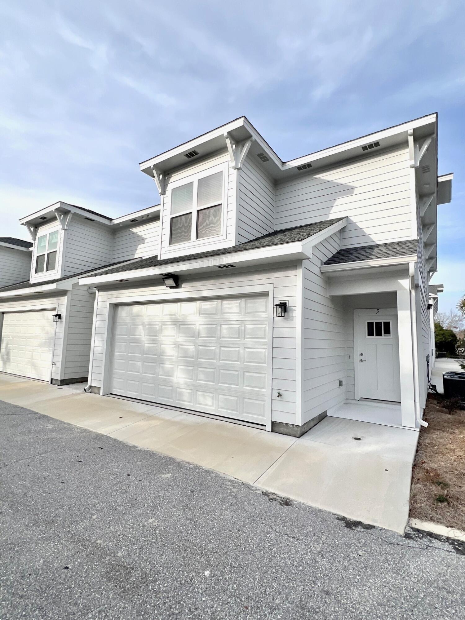 Beach Lofts - Residential Lease