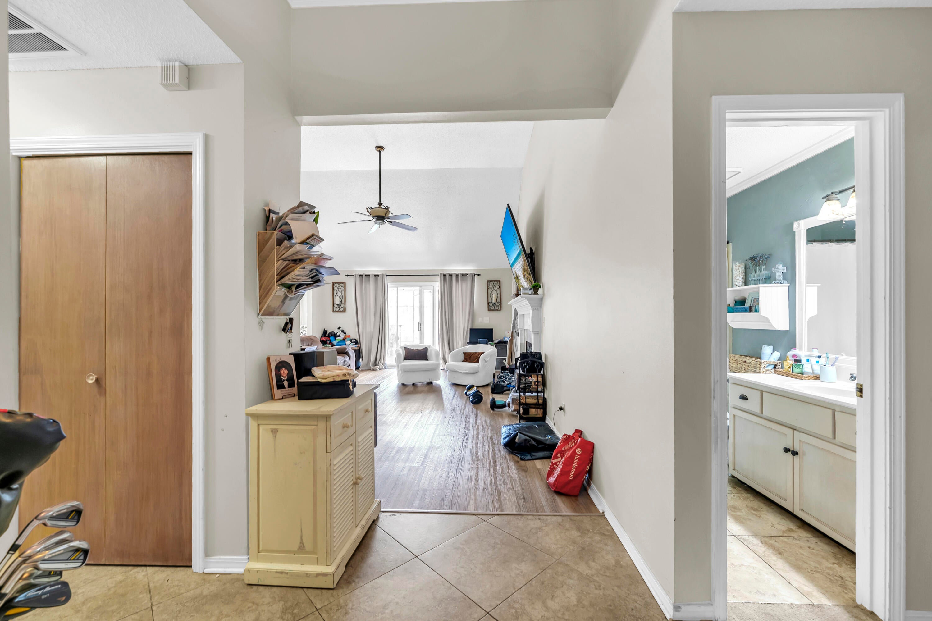 HARBOR BREEZE - Residential