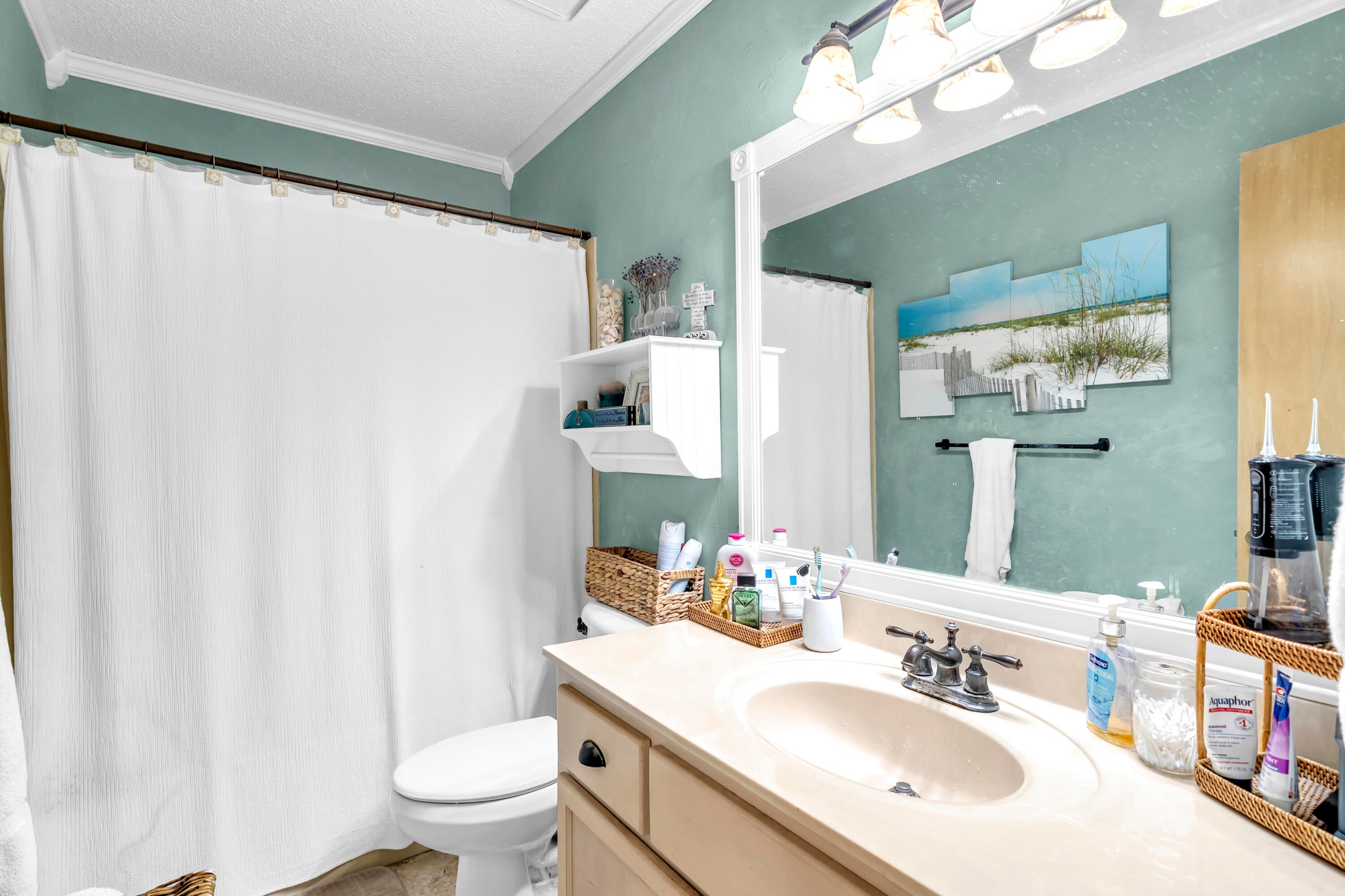 HARBOR BREEZE - Residential