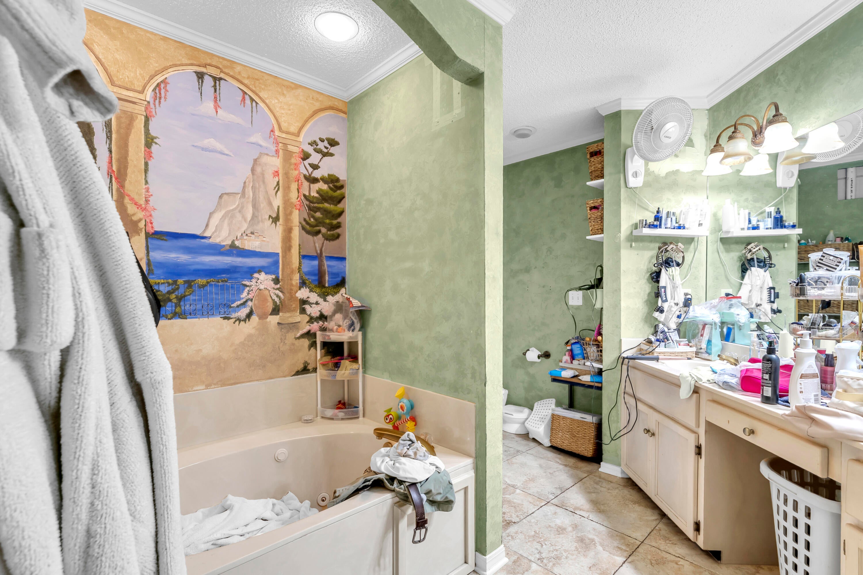 HARBOR BREEZE - Residential