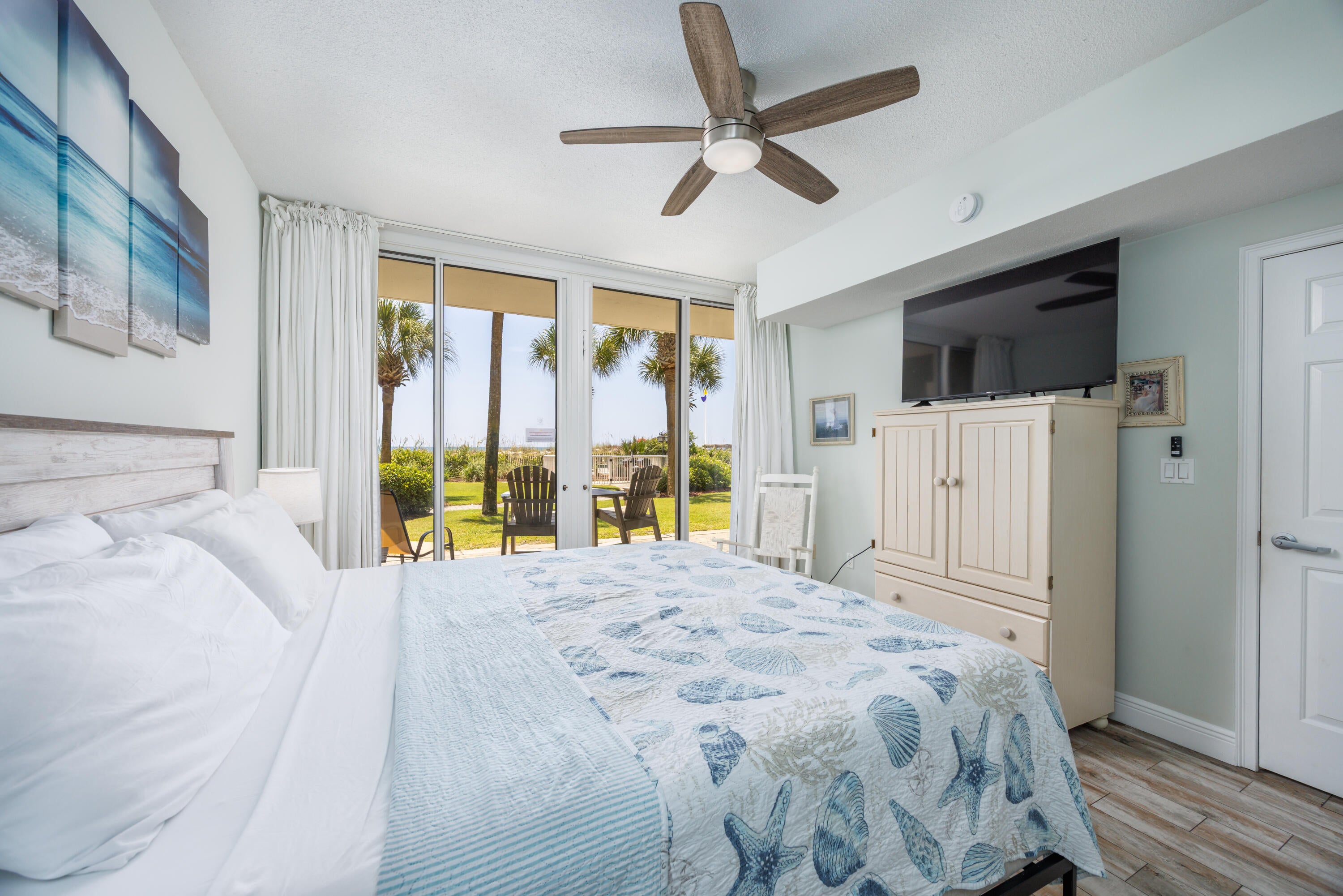 WATERS EDGE - Residential