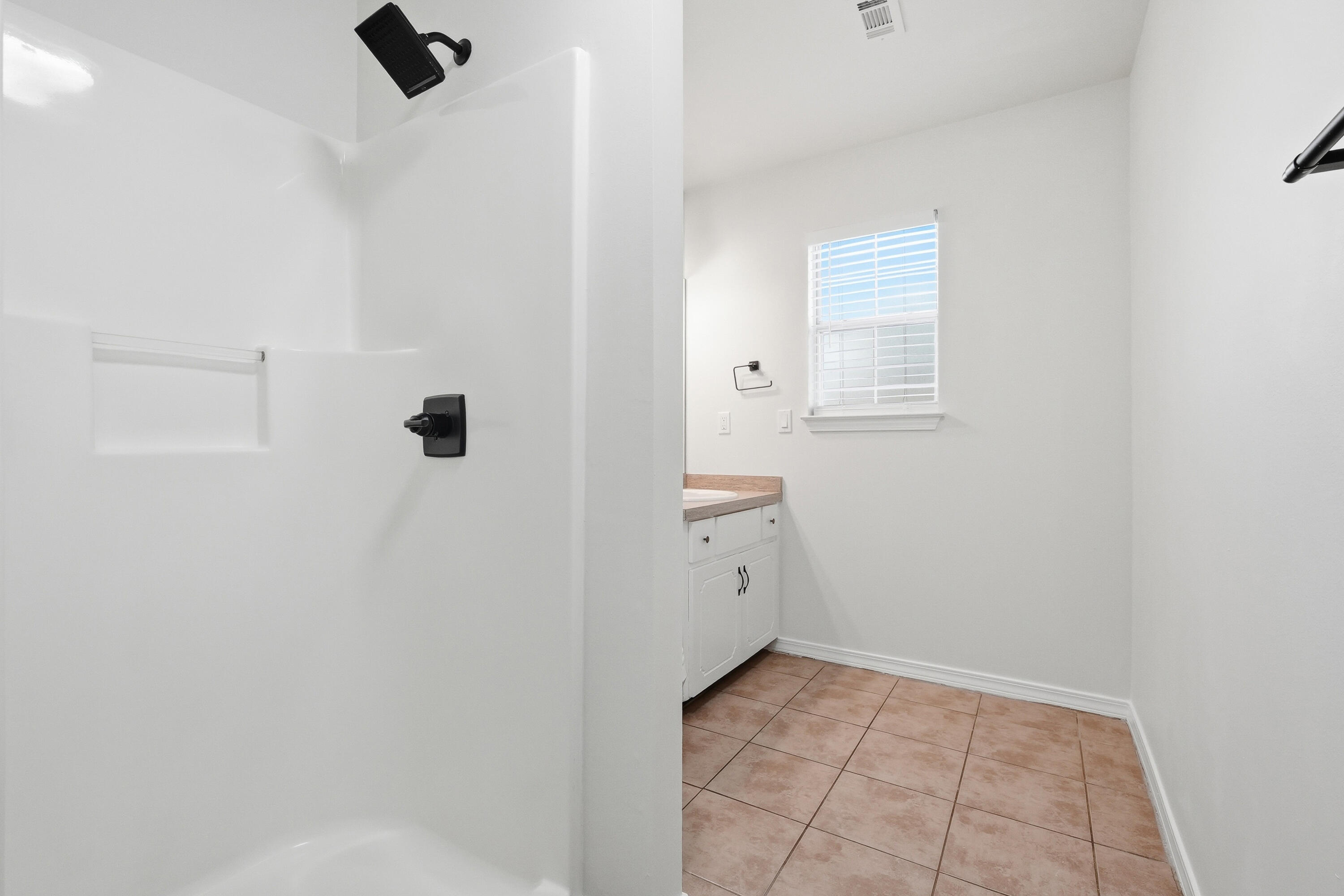 METES & BOUNDS - Residential Lease