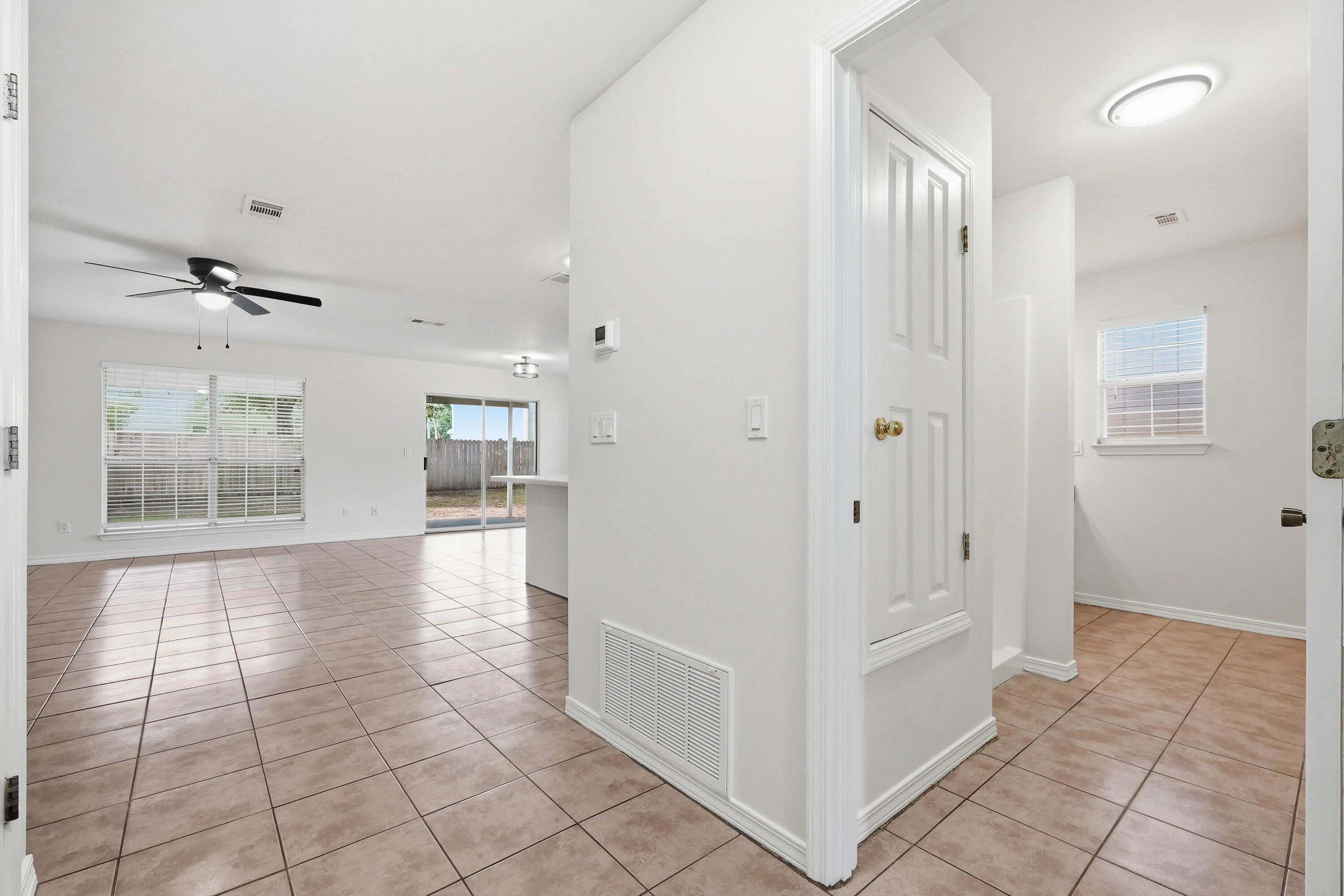 METES & BOUNDS - Residential Lease