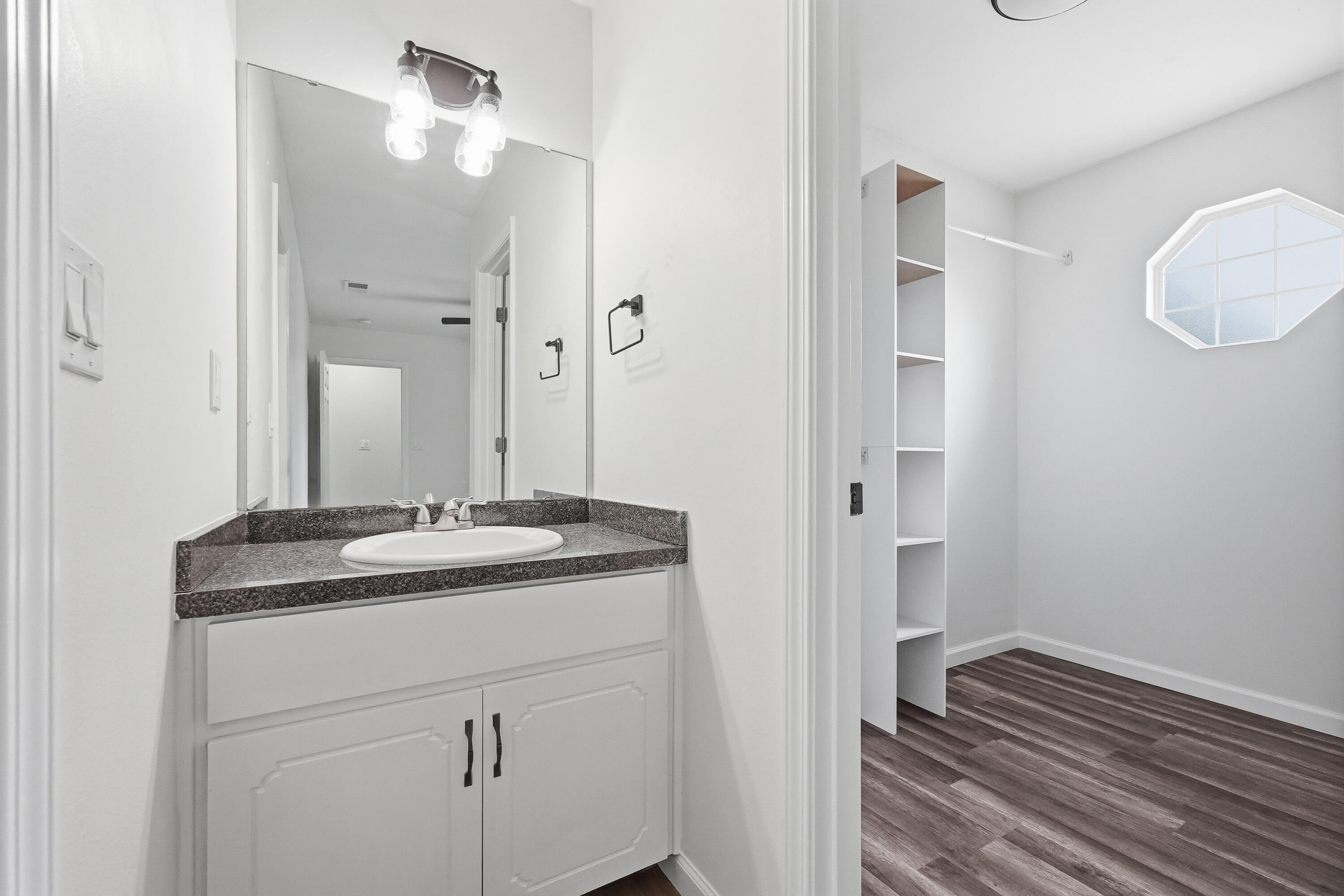 METES & BOUNDS - Residential Lease