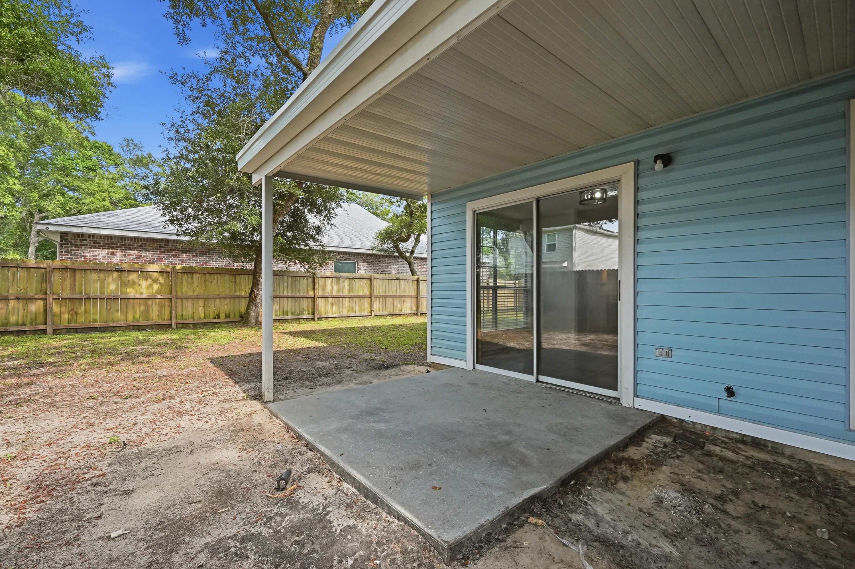 METES & BOUNDS - Residential Lease