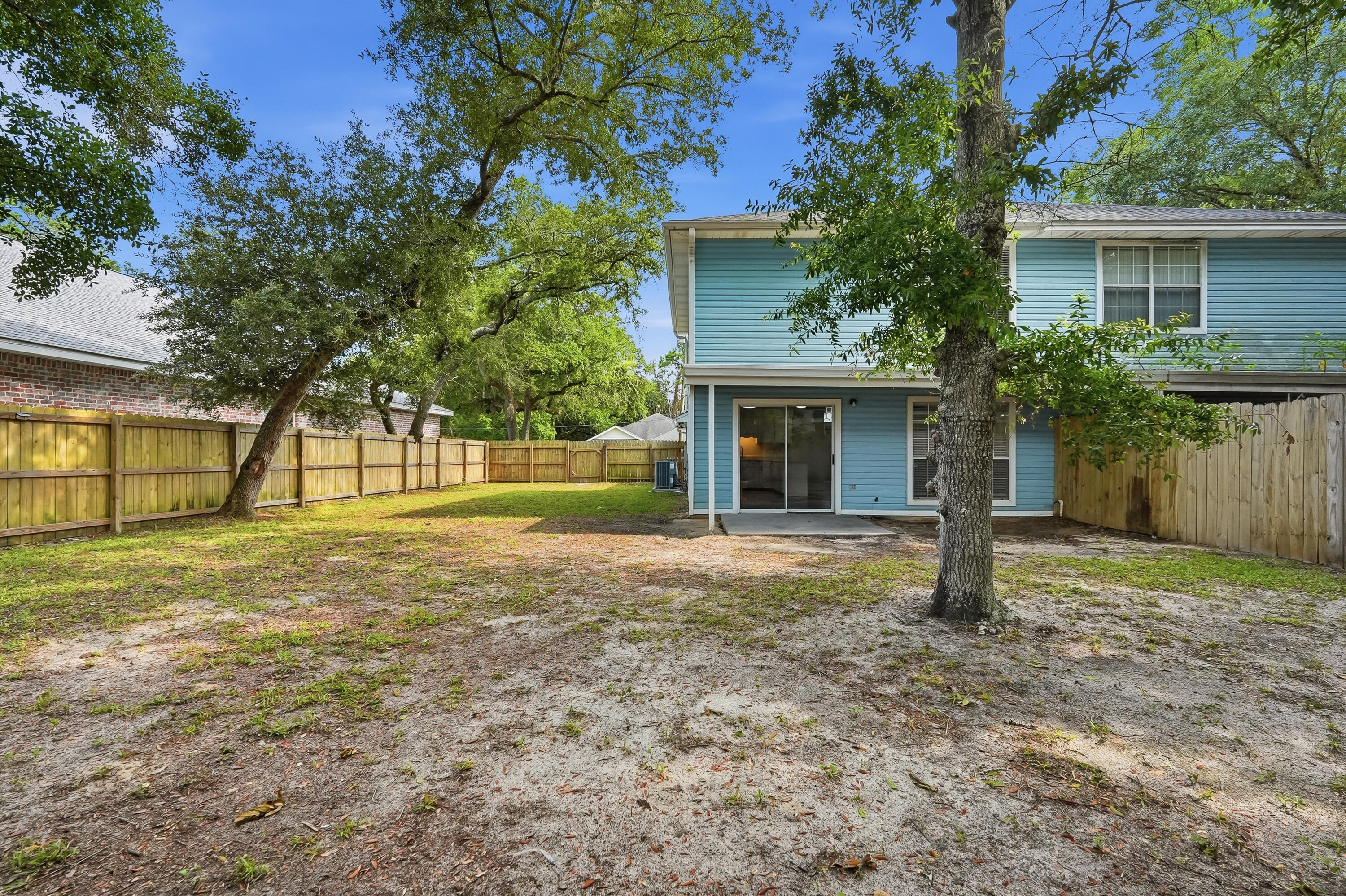 METES & BOUNDS - Residential Lease