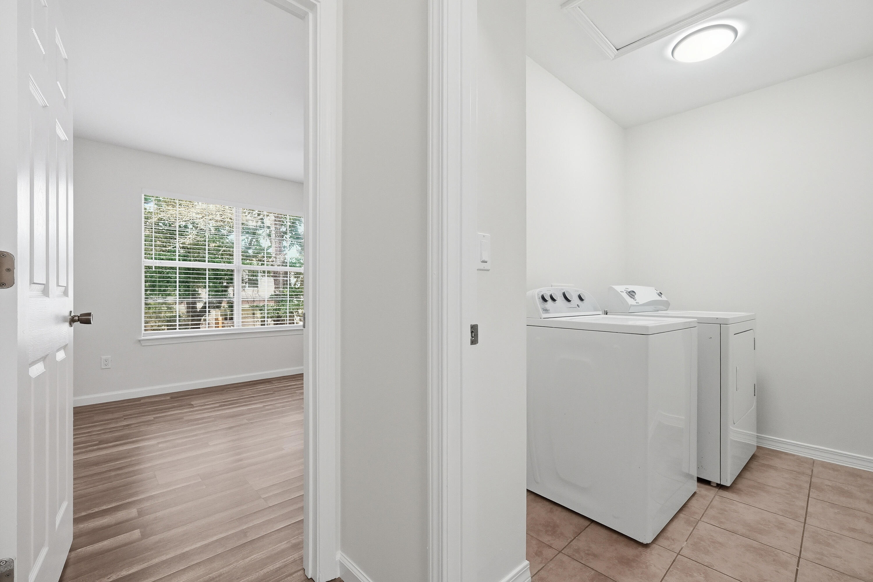 METES & BOUNDS - Residential Lease