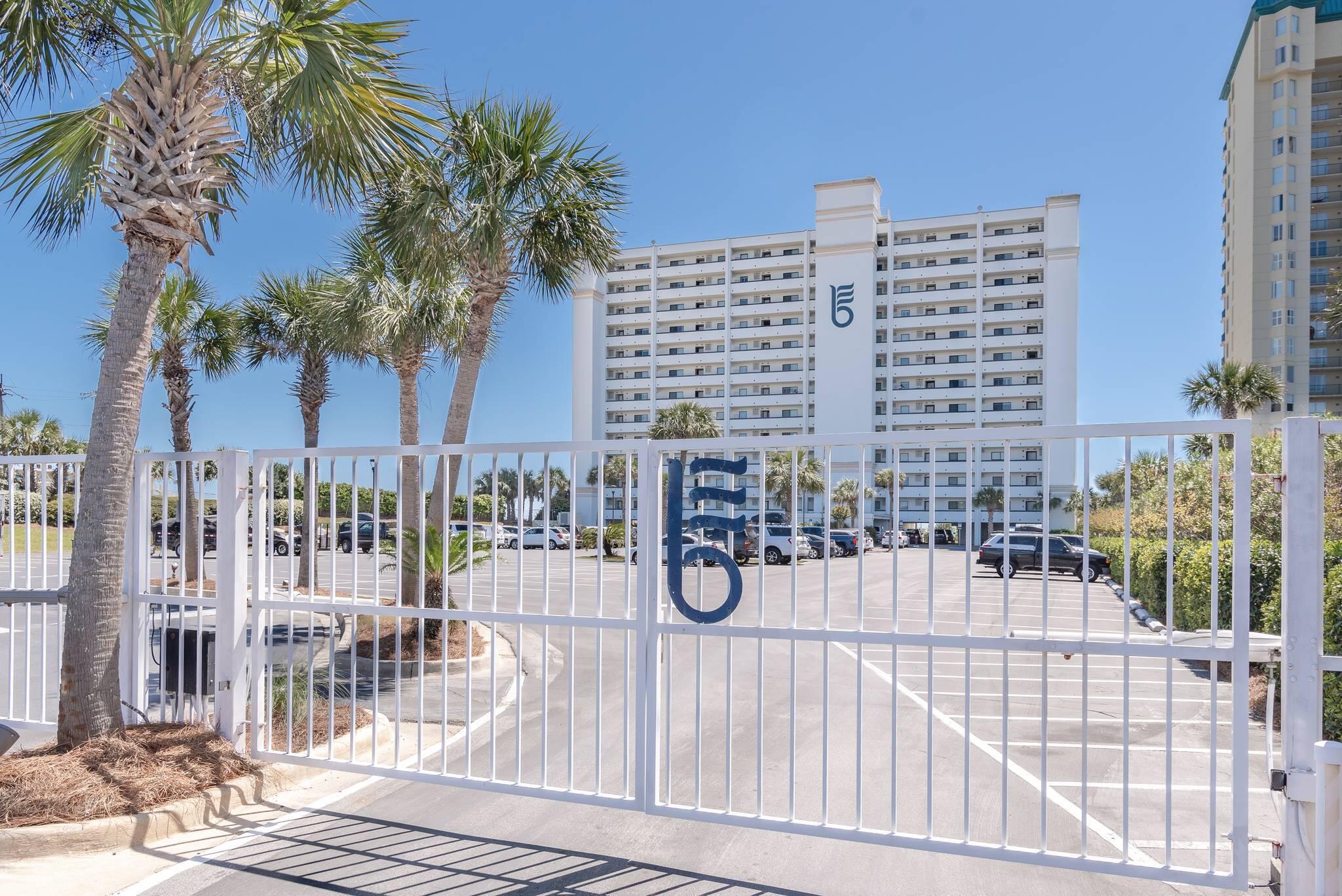 BREAKERS EAST - Residential