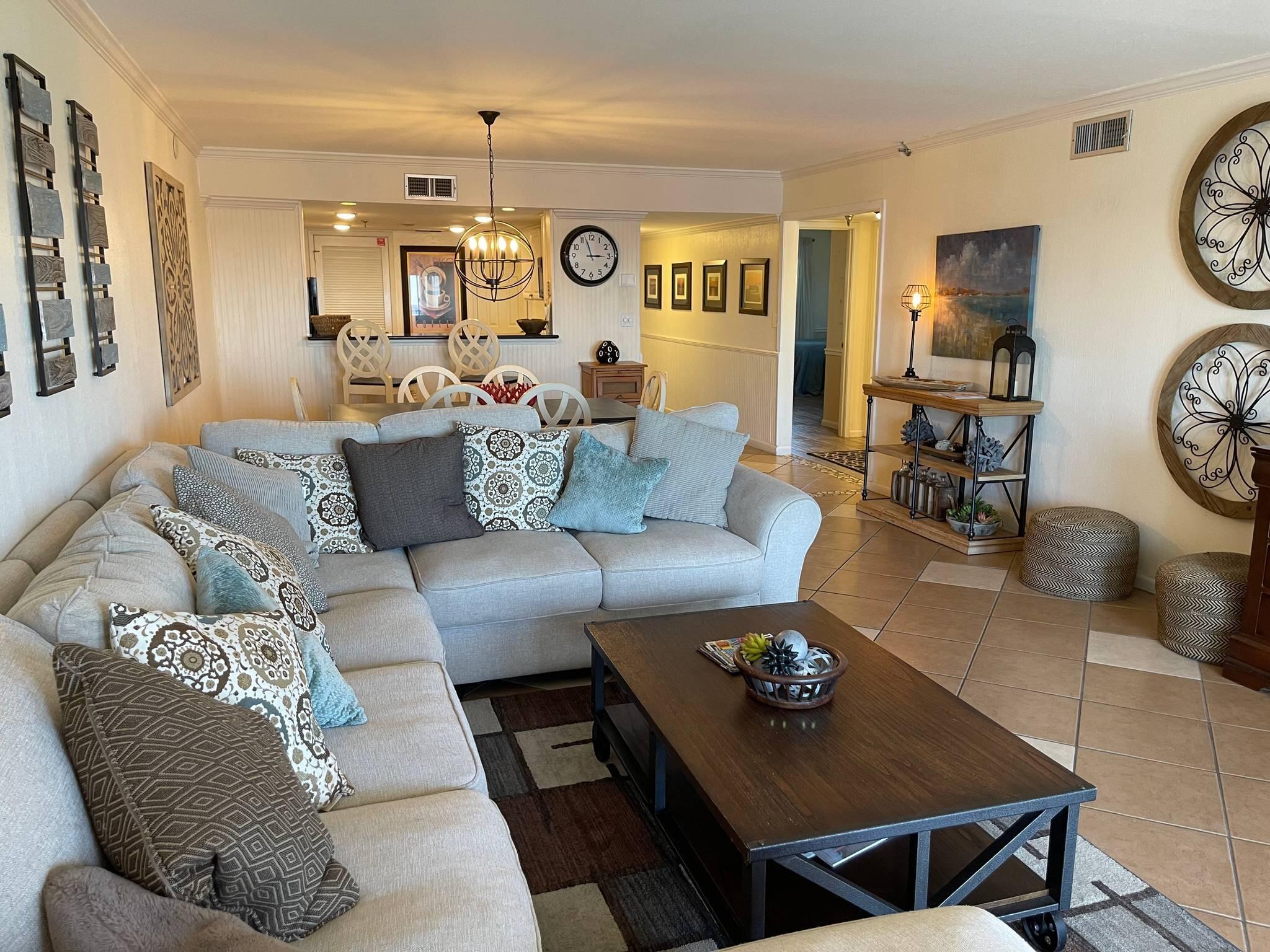 BREAKERS EAST - Residential