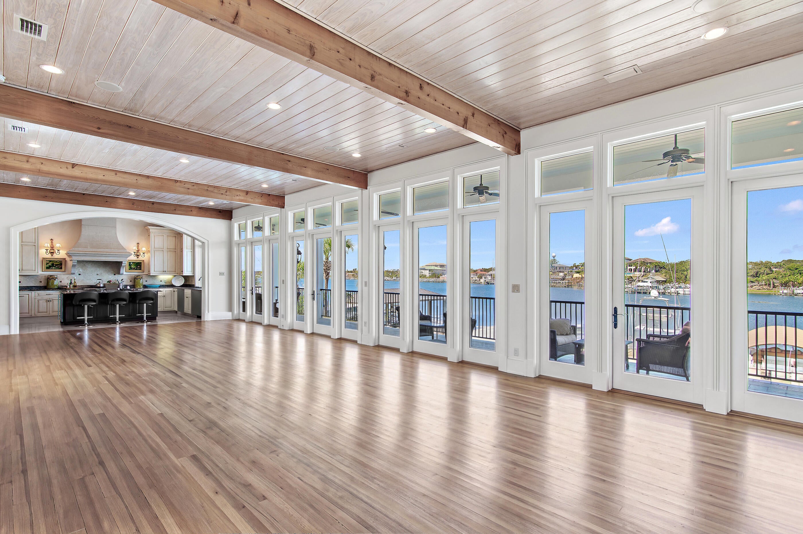 HOLIDAY ISLE - Residential