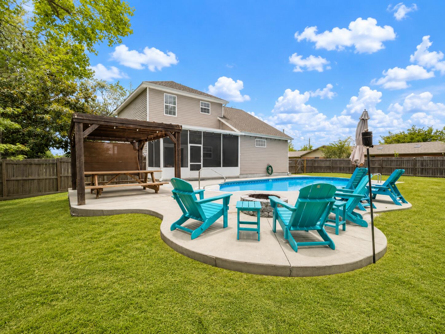 NO RECORDED SUBDIVISION - Residential