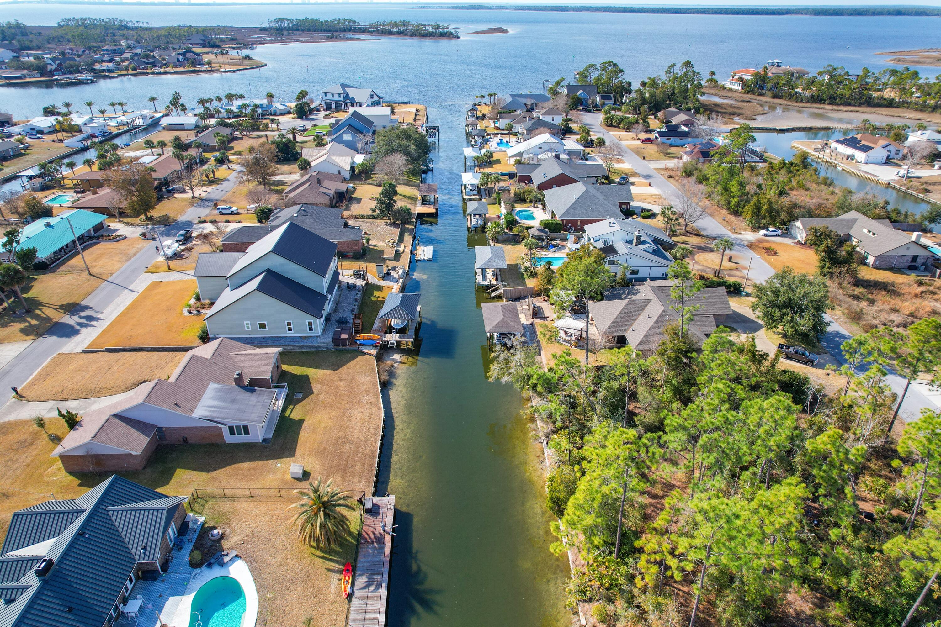 NORTH SHORE 1ST ADDN - Residential
