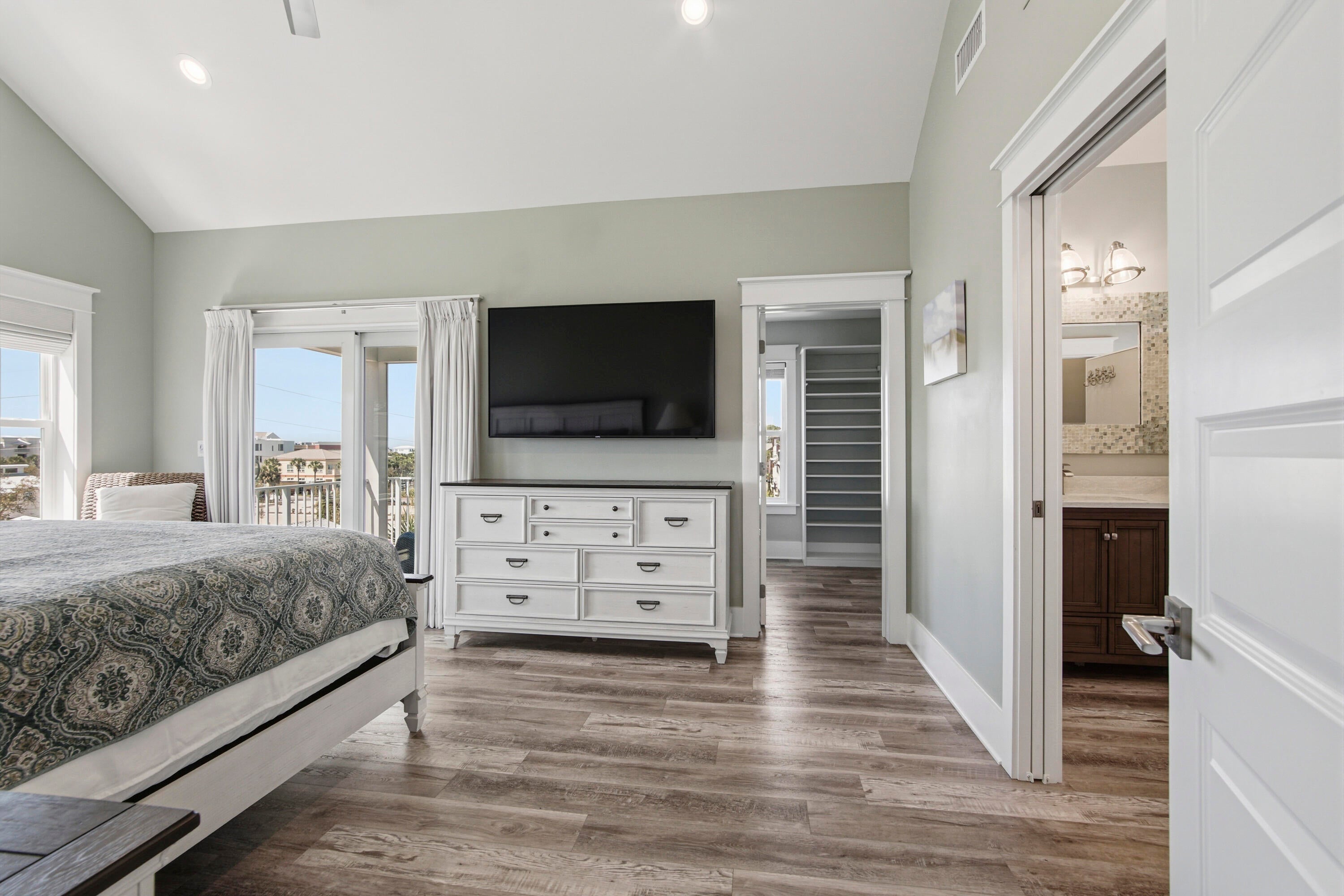 Coastal Grove - Residential Lease