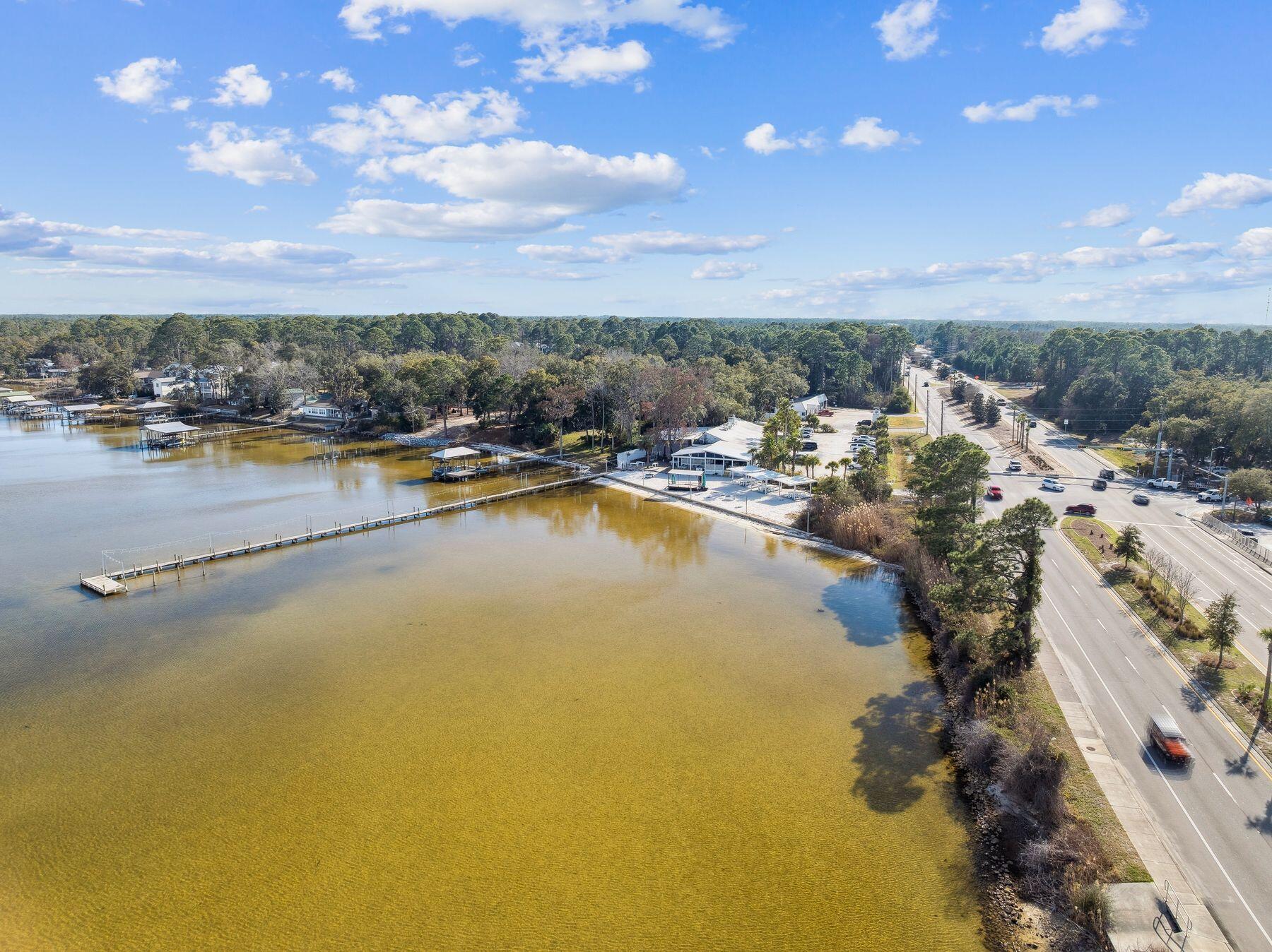 PINE TRACE - Residential