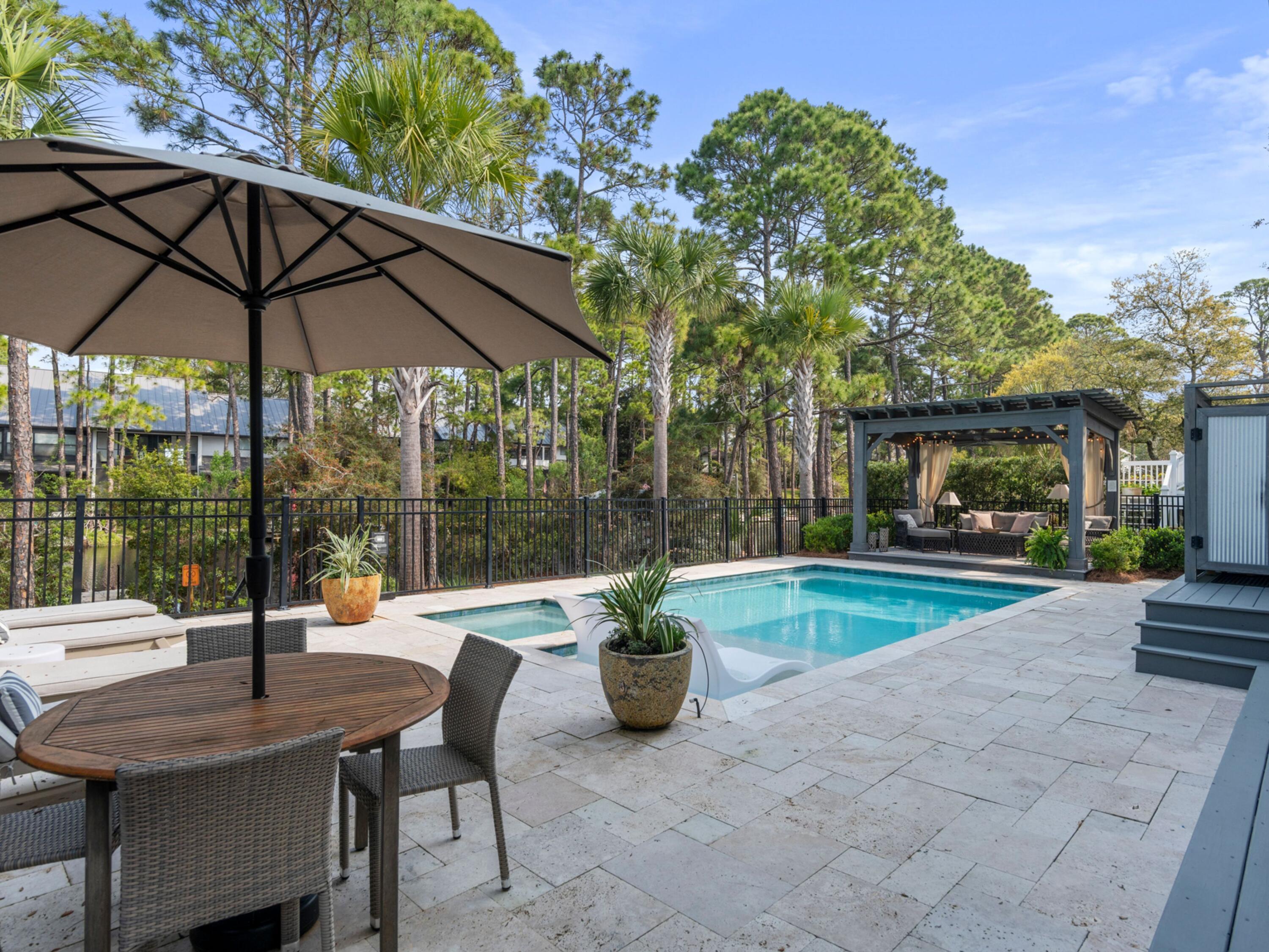 EASTERN LAKE ESTATES - Residential