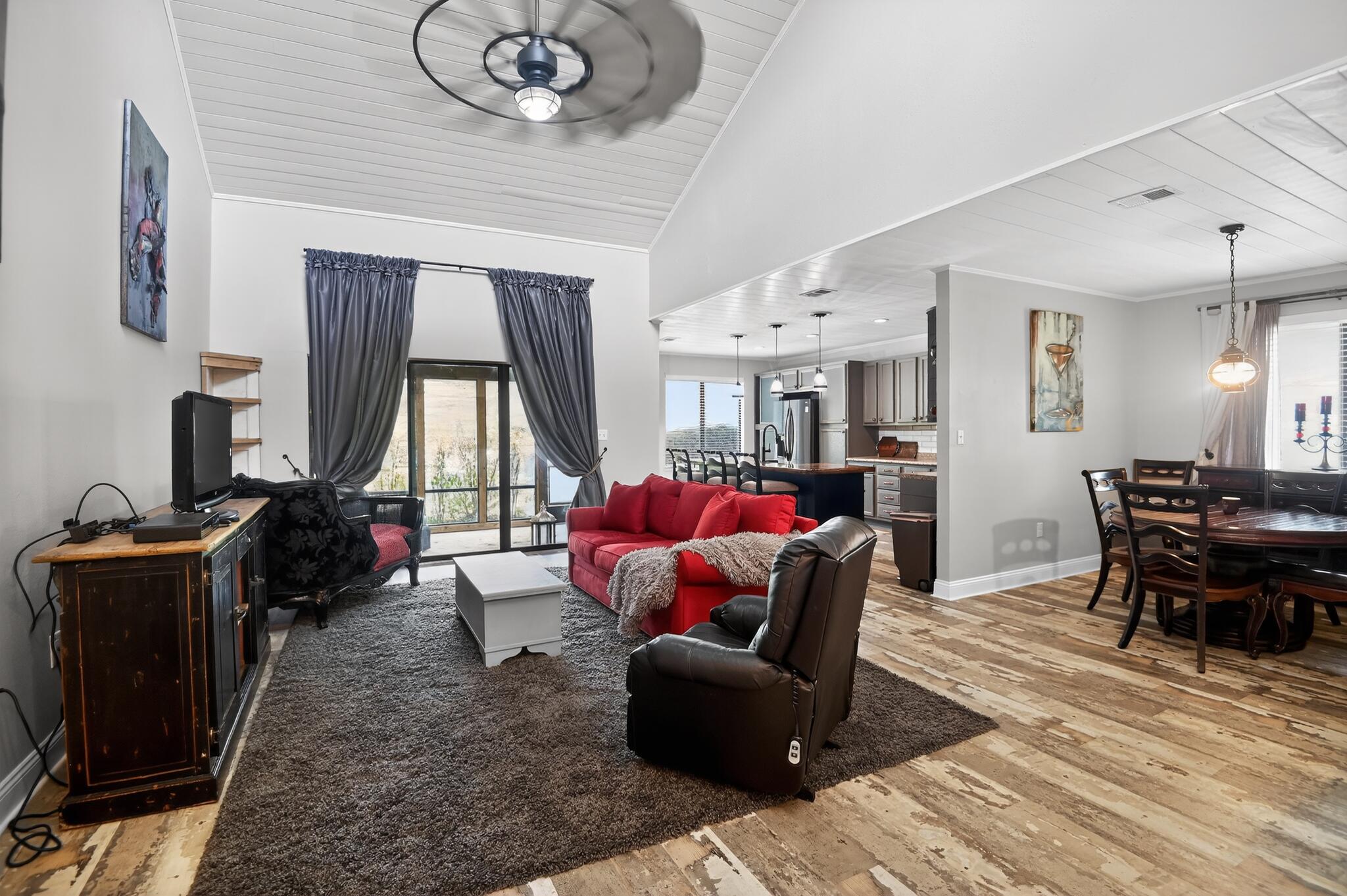 GLENEAGLES GREEN BLUEWATER BAY - Residential