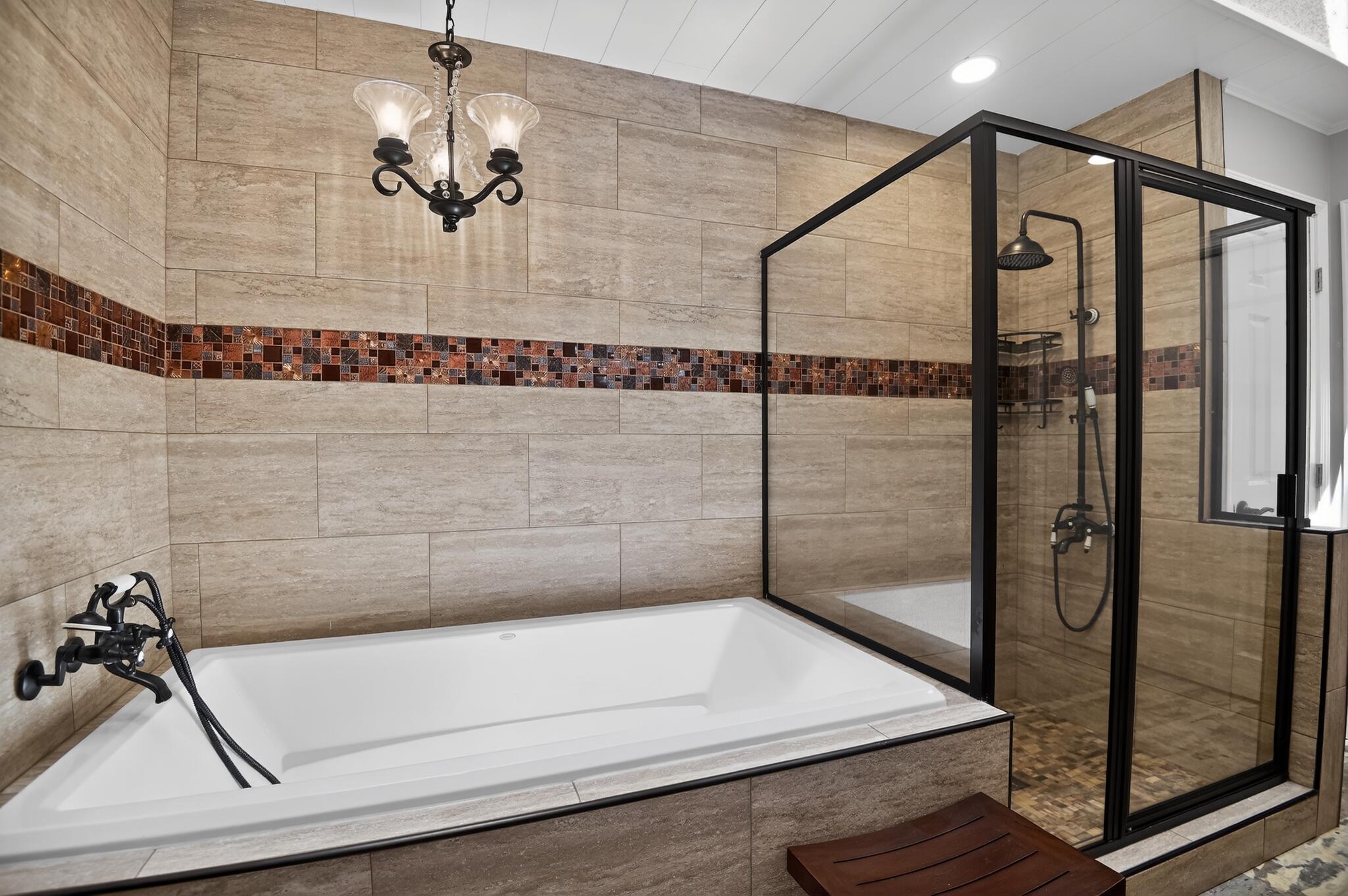 GLENEAGLES GREEN BLUEWATER BAY - Residential