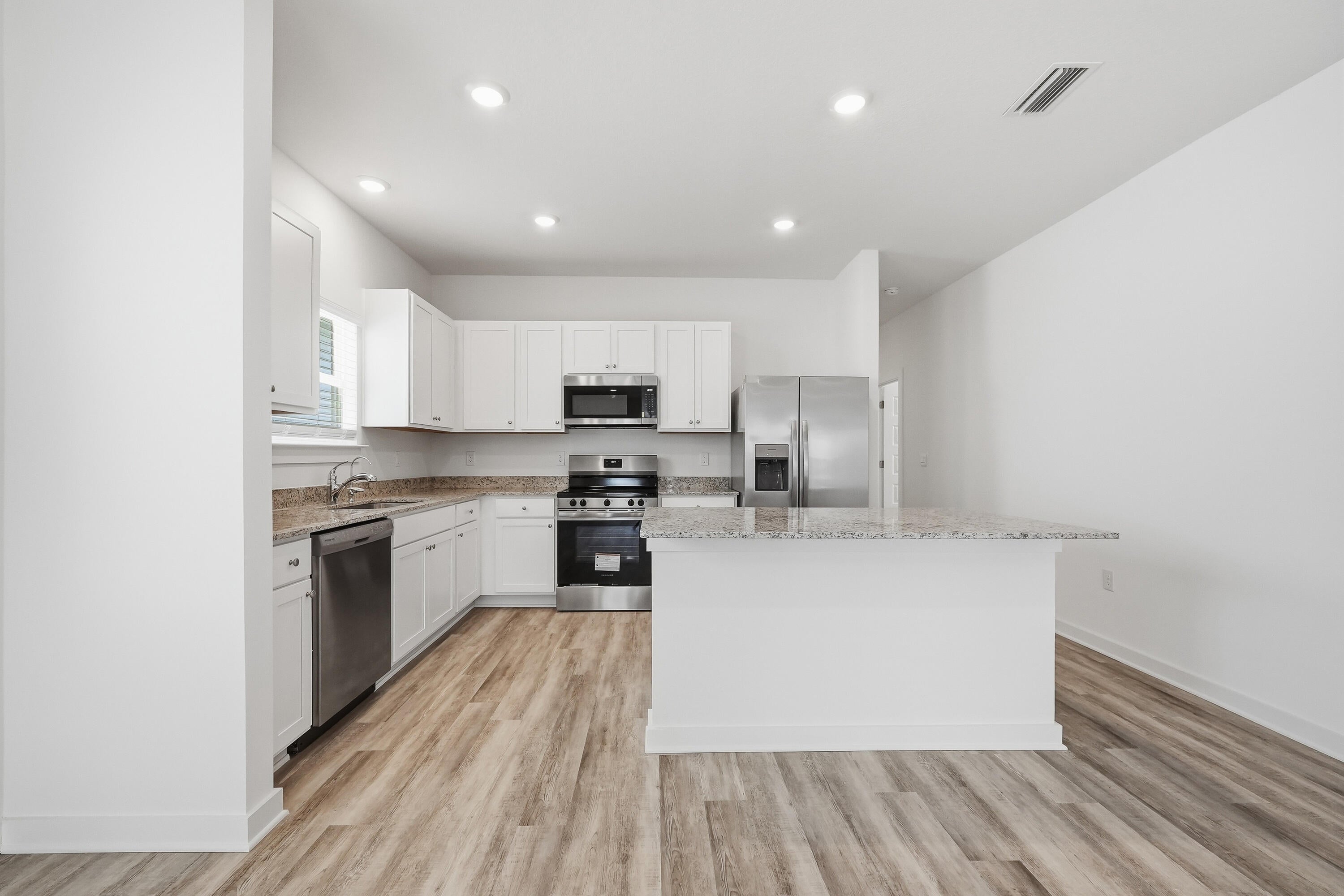 Owl's Head East - Residential Lease