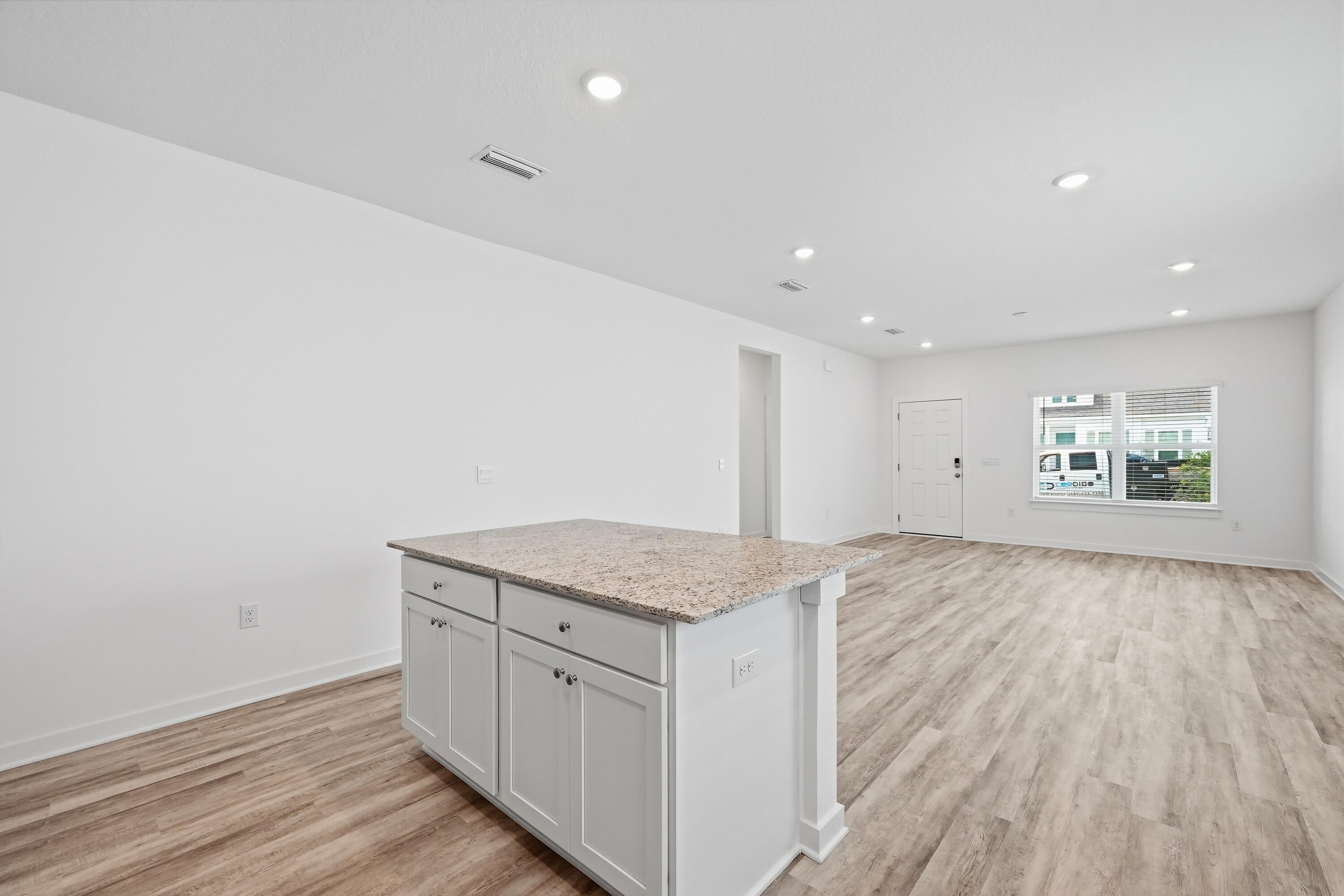 Owl's Head East - Residential Lease