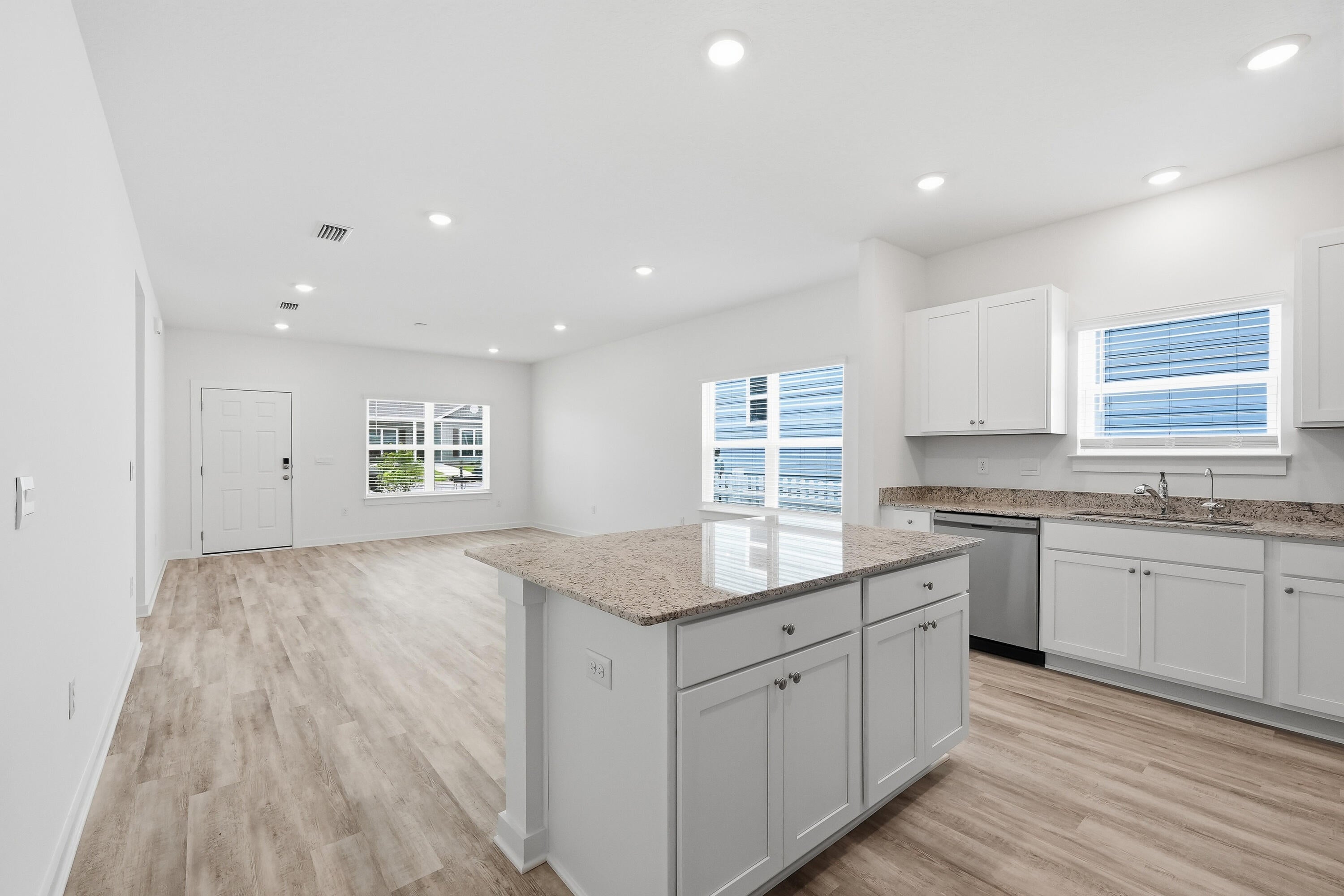 Owl's Head East - Residential Lease