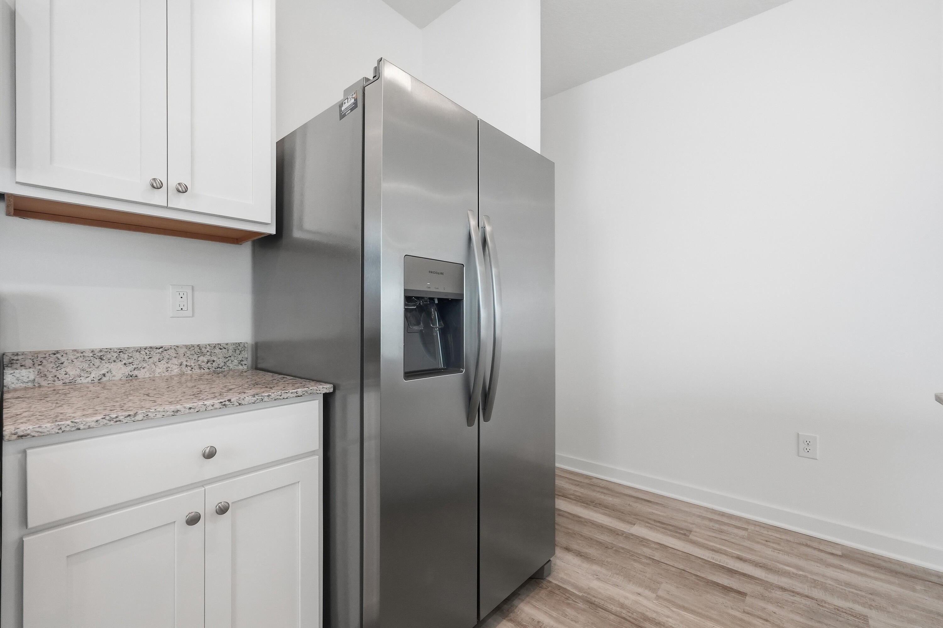 Owl's Head East - Residential Lease