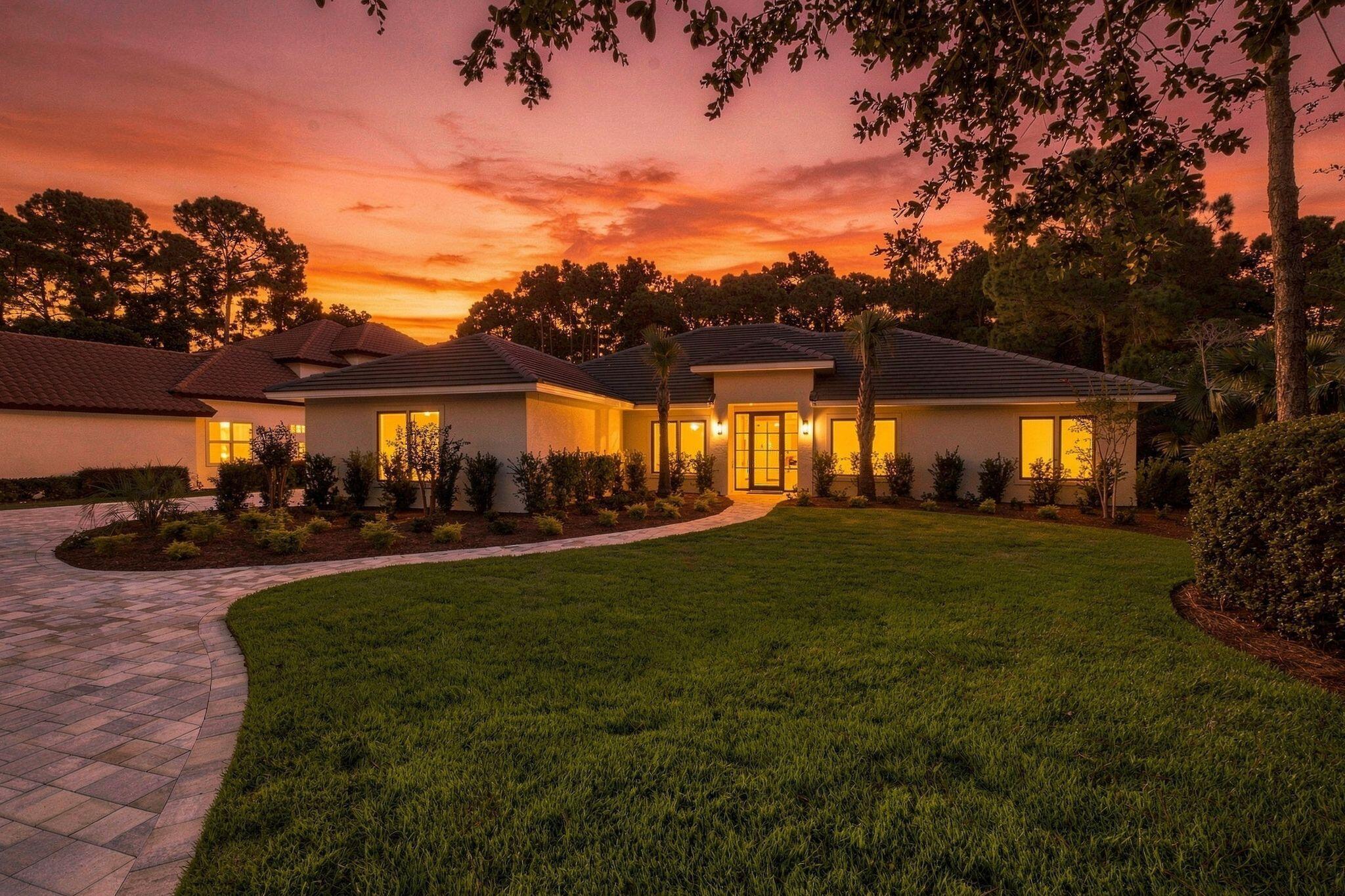 BAYTOWNE AVE EAST - Residential
