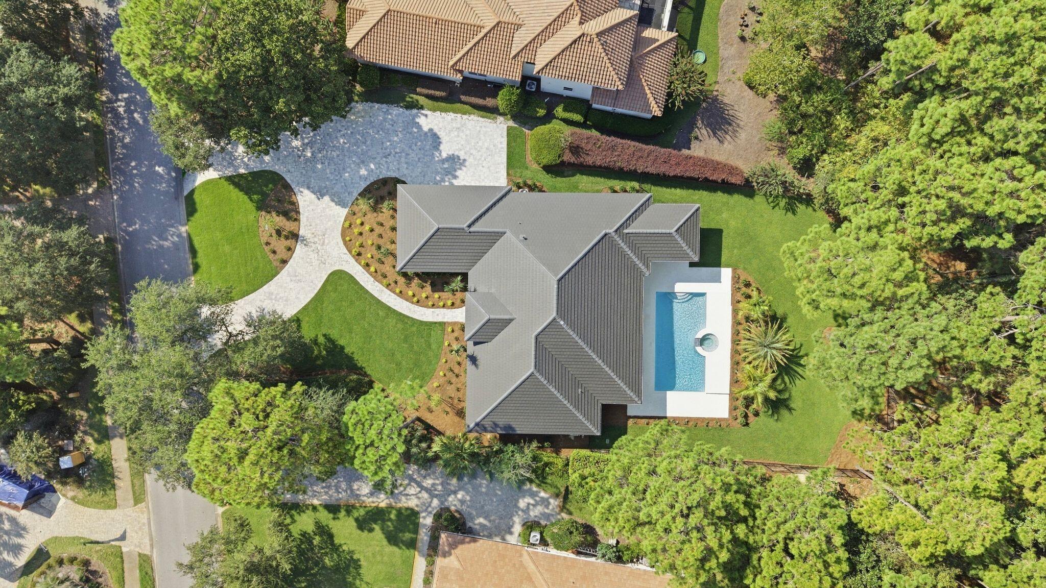 BAYTOWNE AVE EAST - Residential