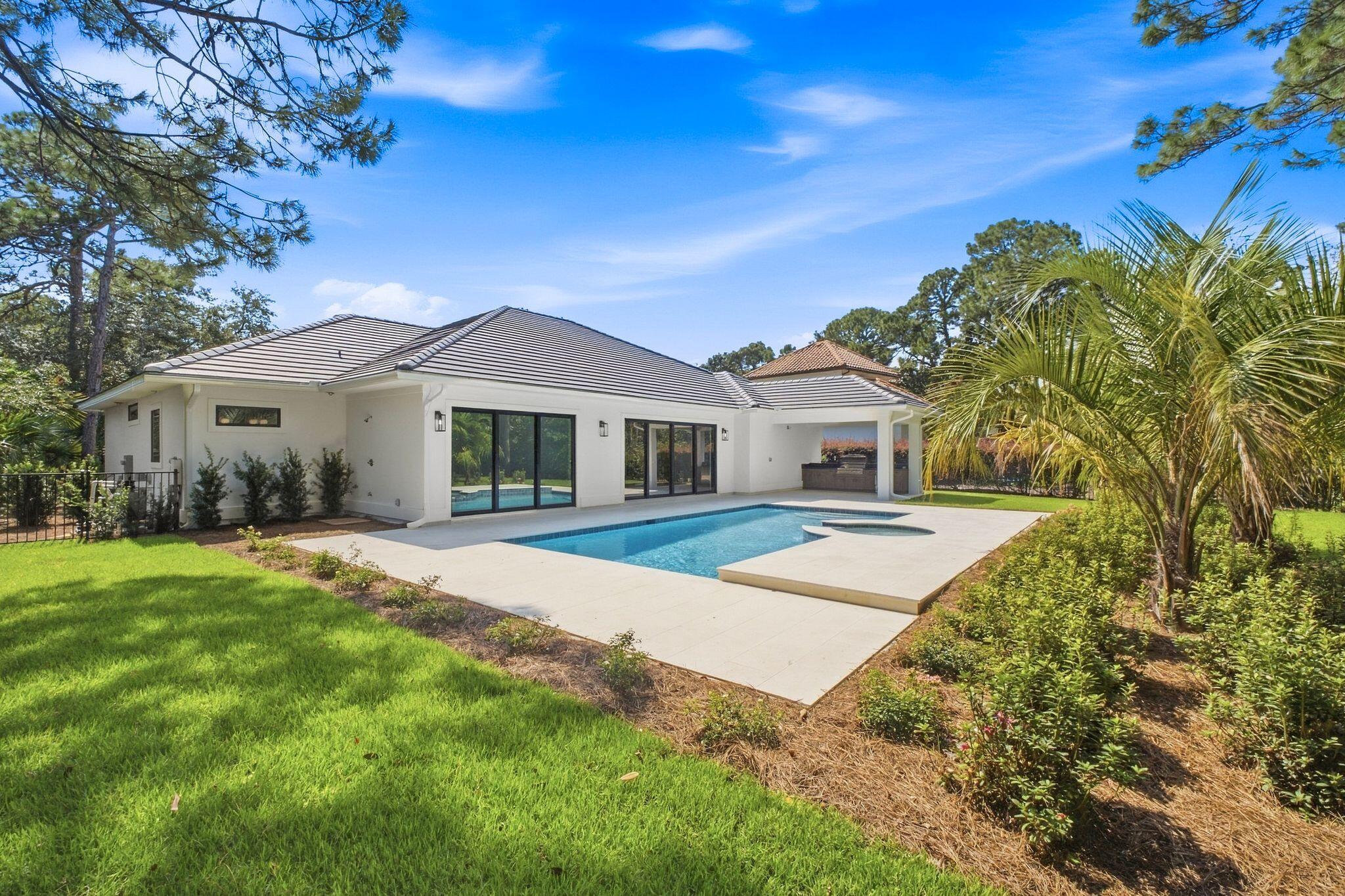 BAYTOWNE AVE EAST - Residential