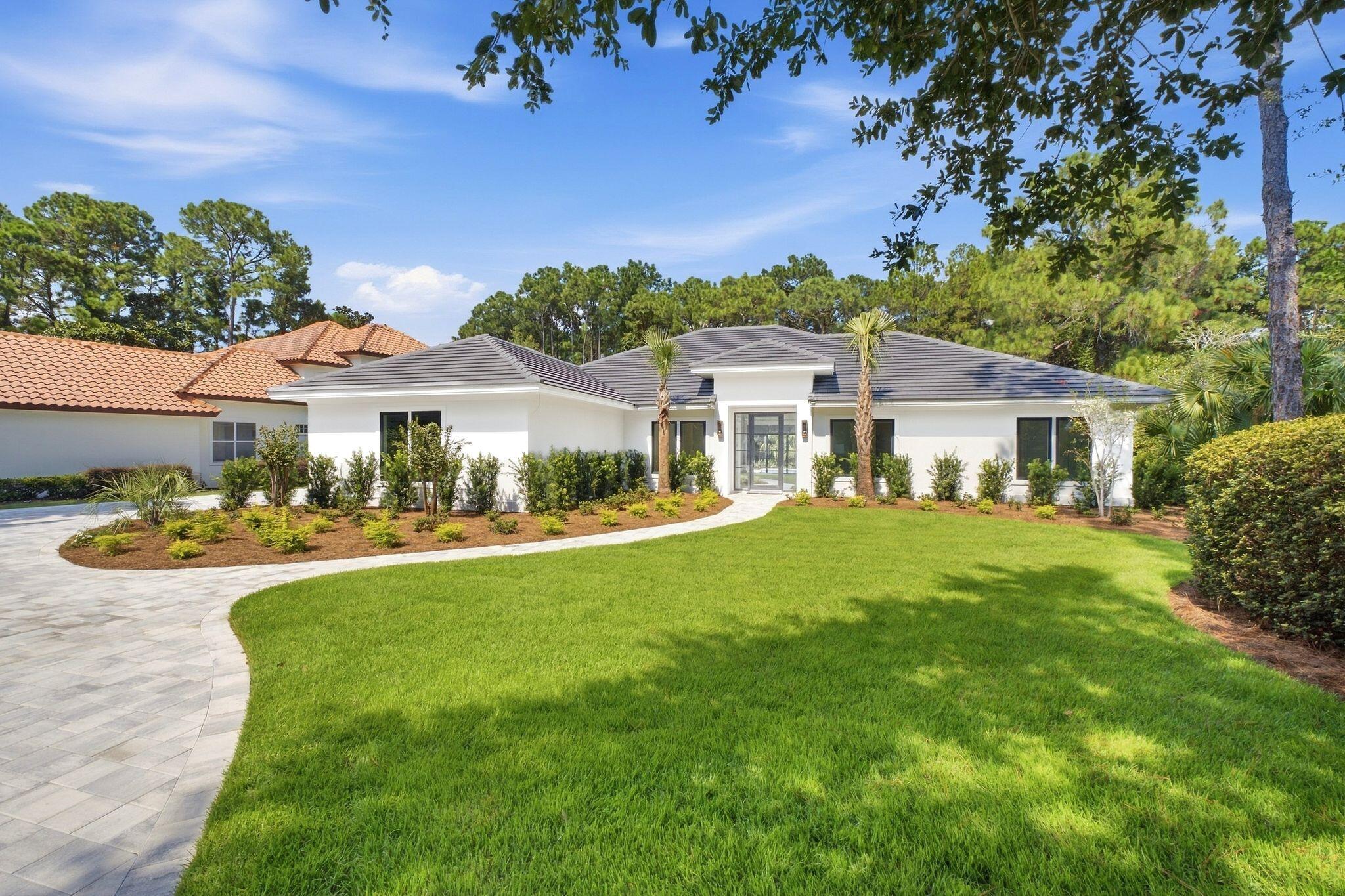 BAYTOWNE AVE EAST - Residential