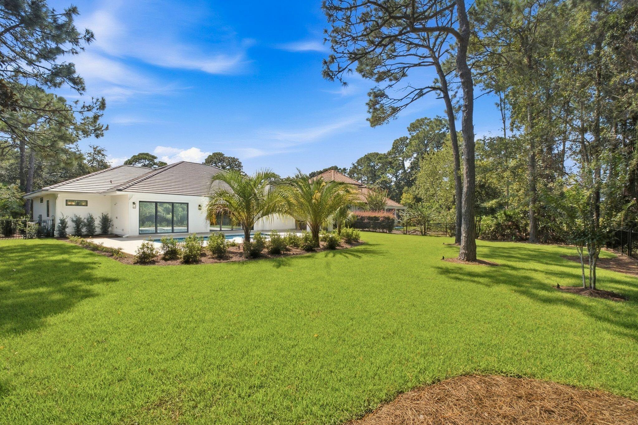 BAYTOWNE AVE EAST - Residential