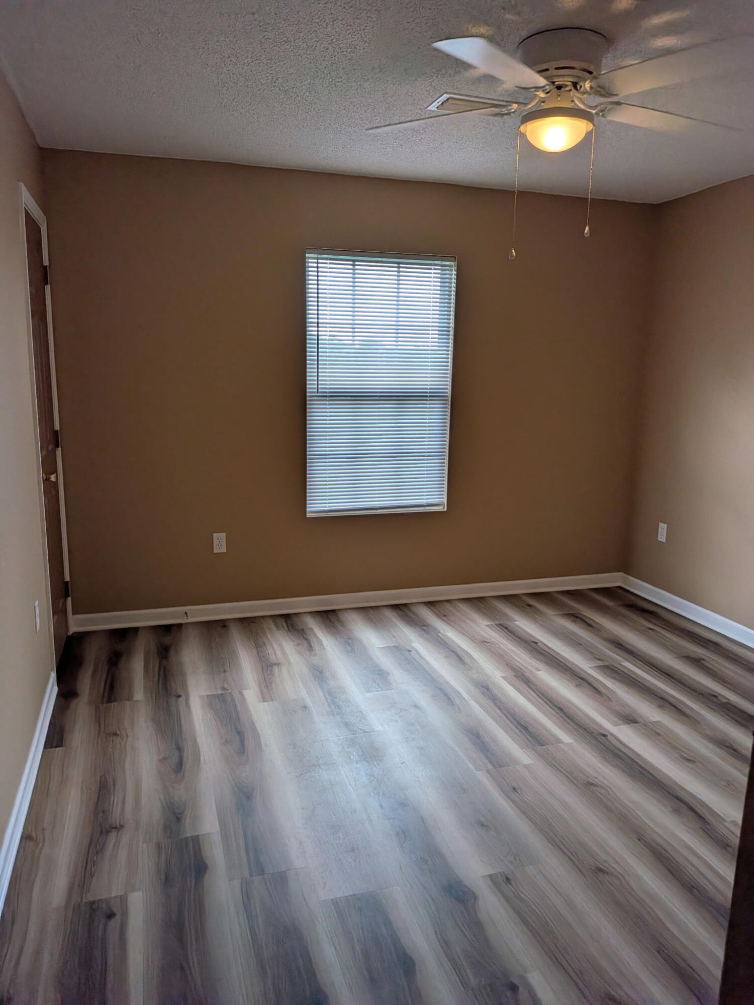 LEE FARMS PH II - Residential Lease