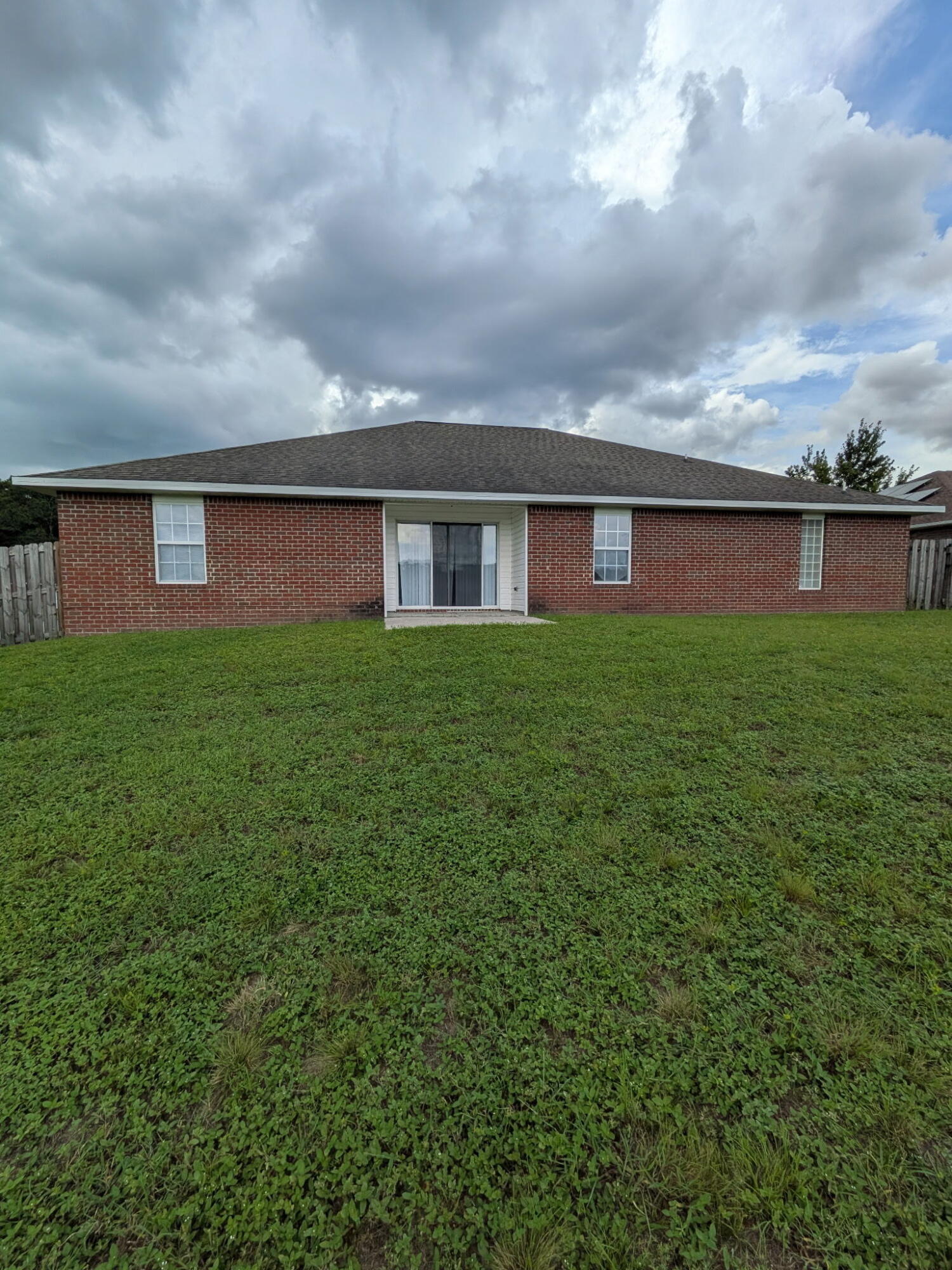 LEE FARMS PH II - Residential Lease