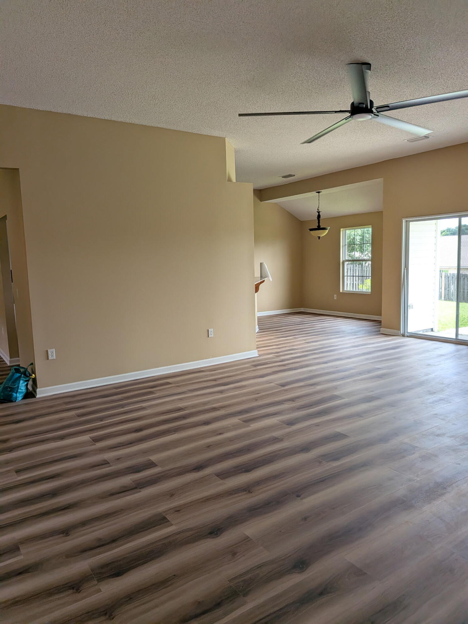 LEE FARMS PH II - Residential Lease