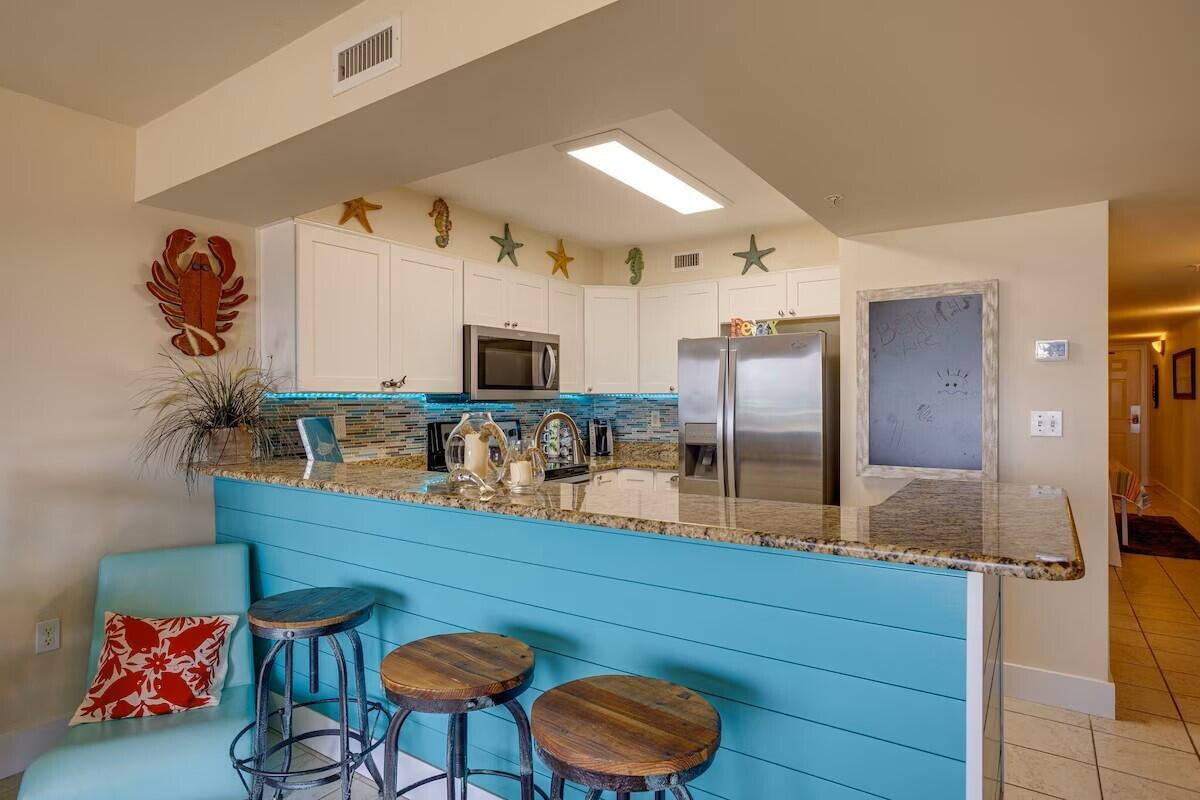 PELICAN ISLE - Residential